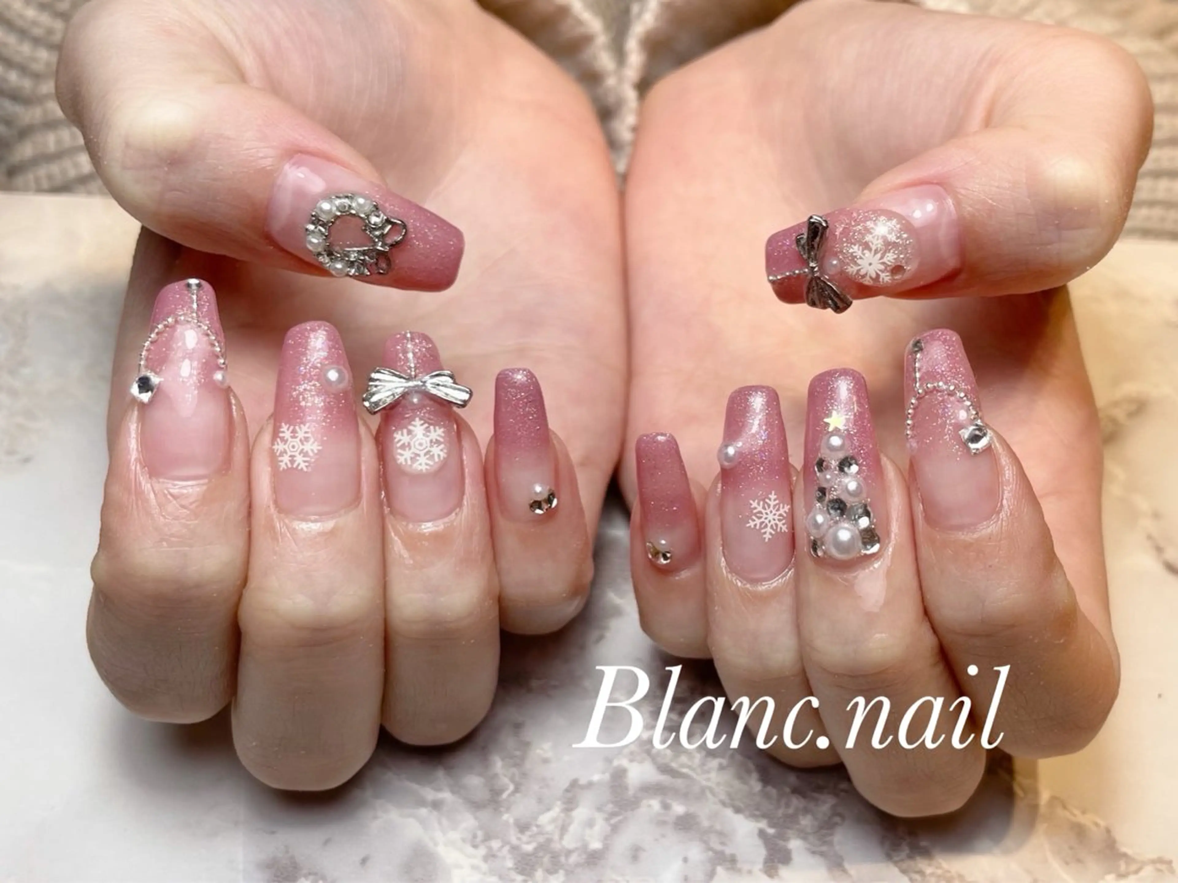 ネイル ジェルネイル ニュアンスネイル パラジェル ピンク ワンホンネイル ハンドネイル BLANCEnail所属・BLANCnail yuuのネイルデザイン