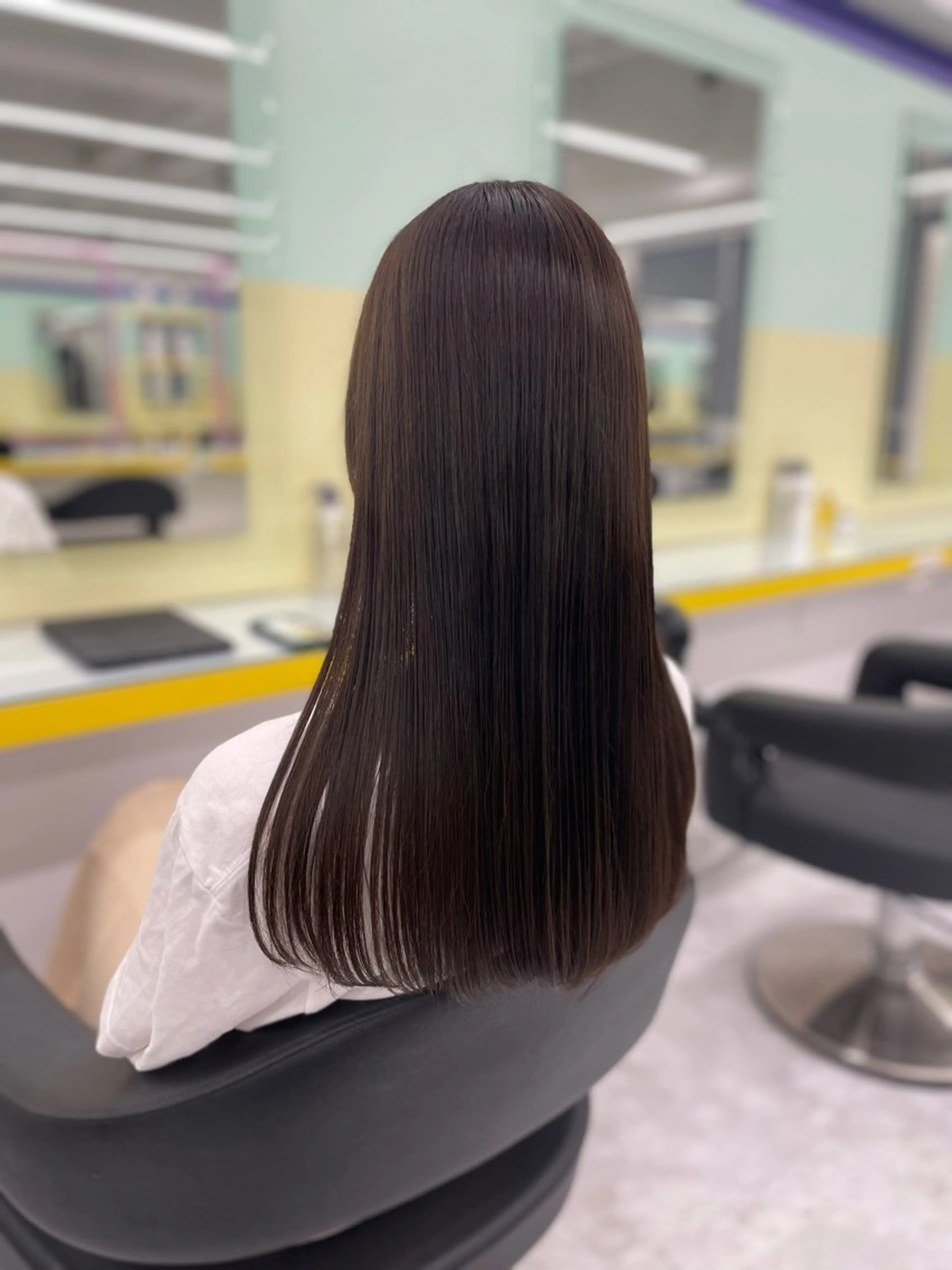 ミディアム カラー ヘアアレンジ カット ヘアカラー トリートメント ☁️縮毛矯正✖️ 透明感☁️りくのヘアスタイル