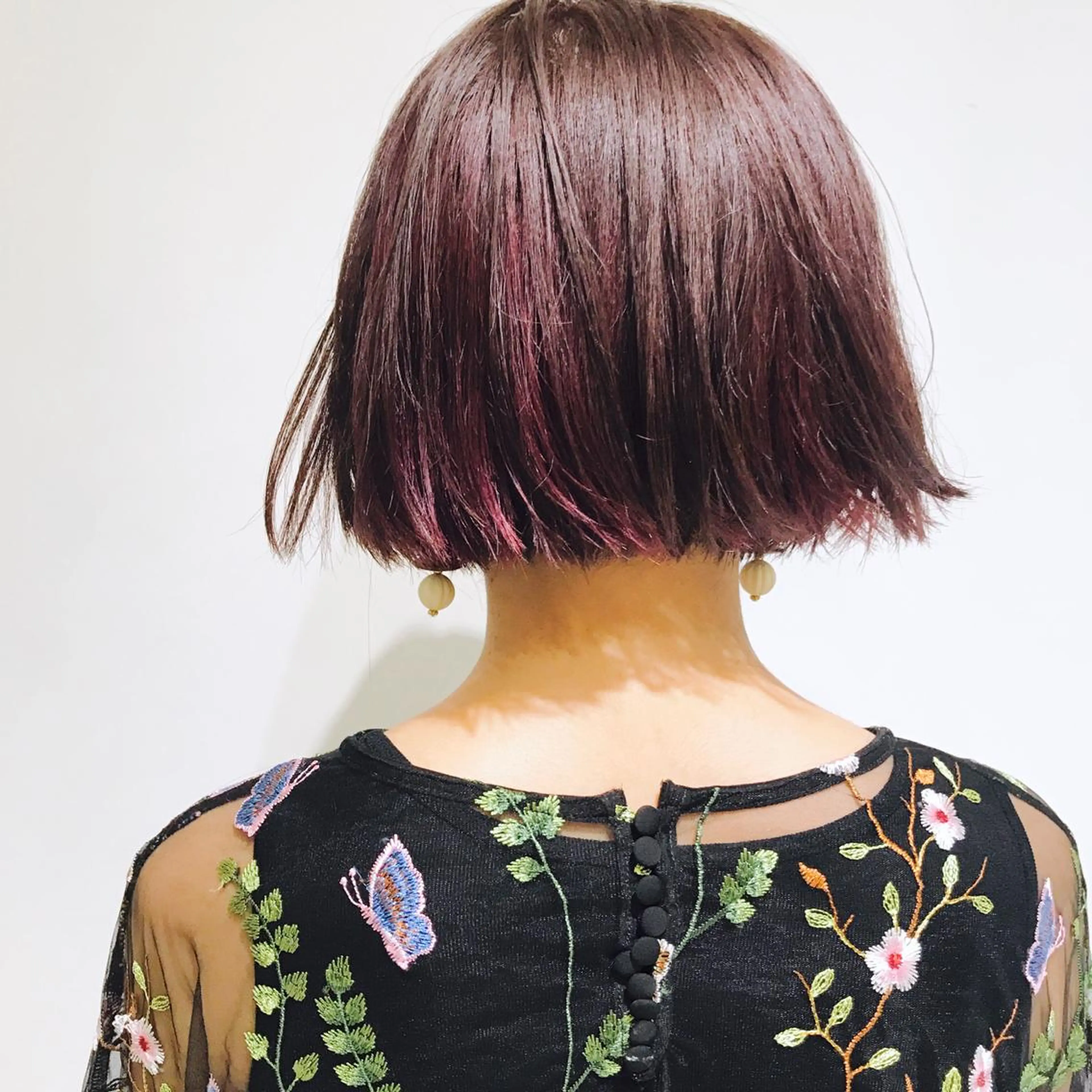 ショート カラー ヘアアレンジ ショートボブ インナーカラー ピンクカラー ボブ ショートヘア カット トリートメント ヘアセット ブリーチなしで透明感 艶カラー【Ryo】のヘアスタイル