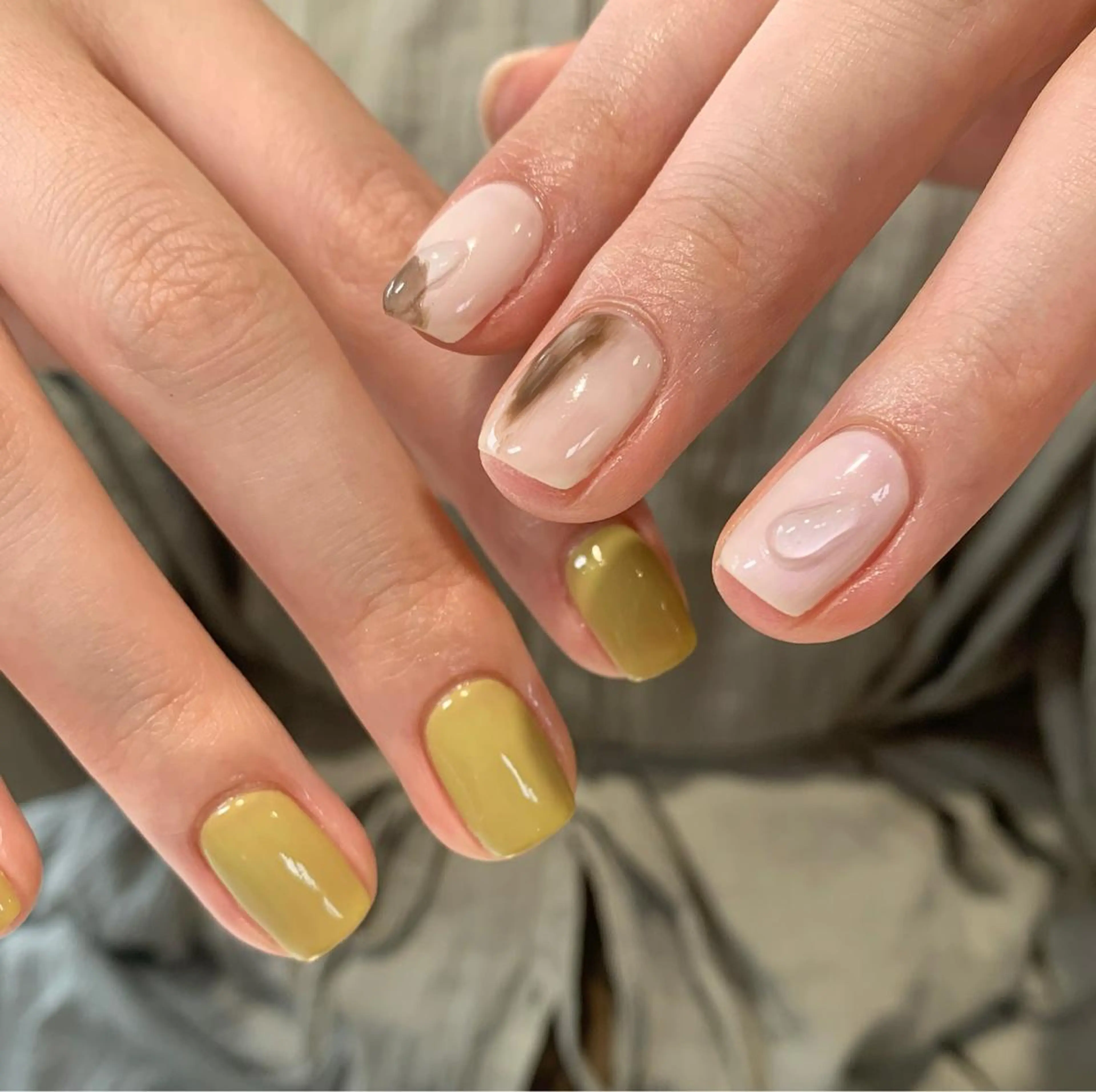 ネイル グリーン ハンドネイル 佐藤 穂乃香のネイルデザイン