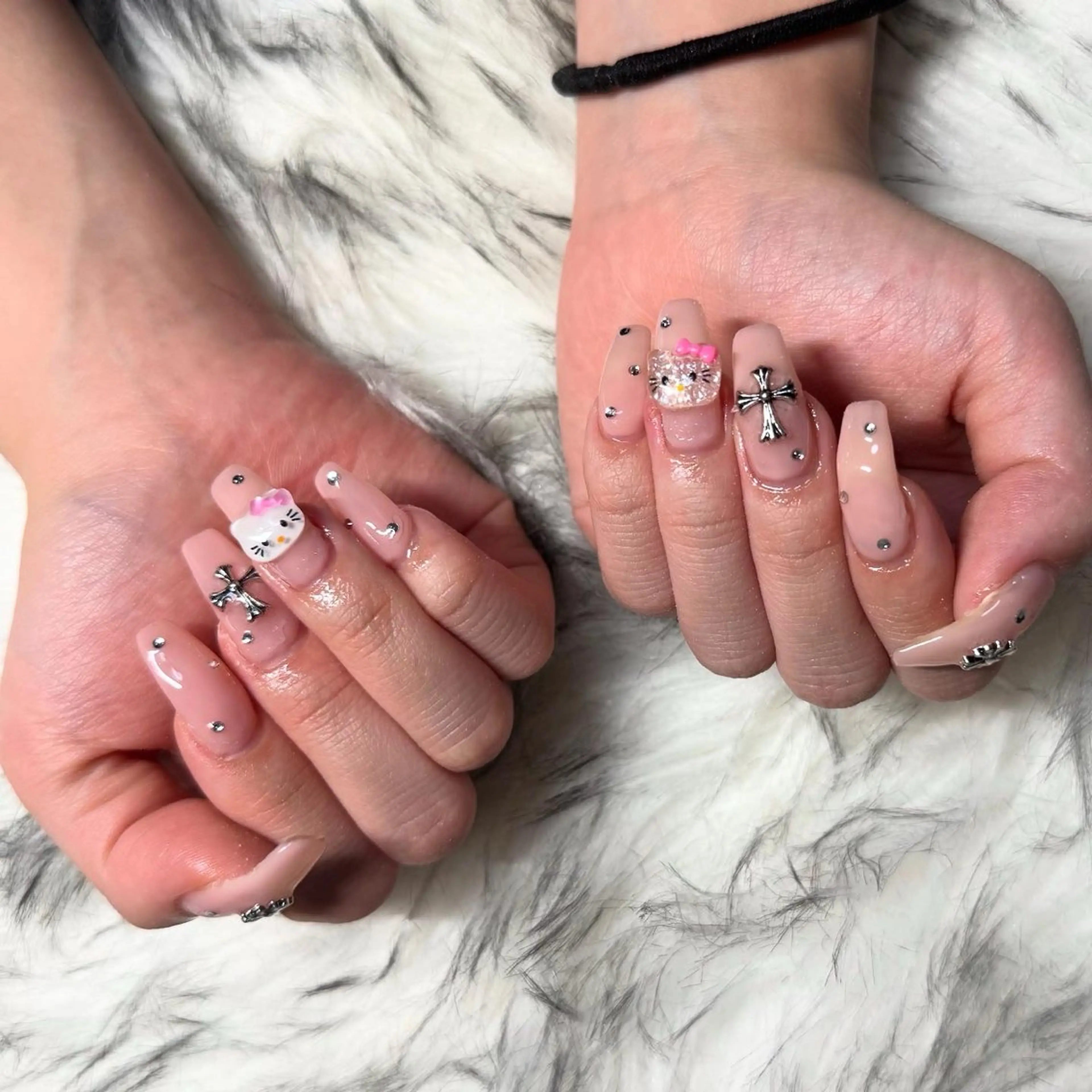 ロング ハンドネイル mao .のネイルデザイン