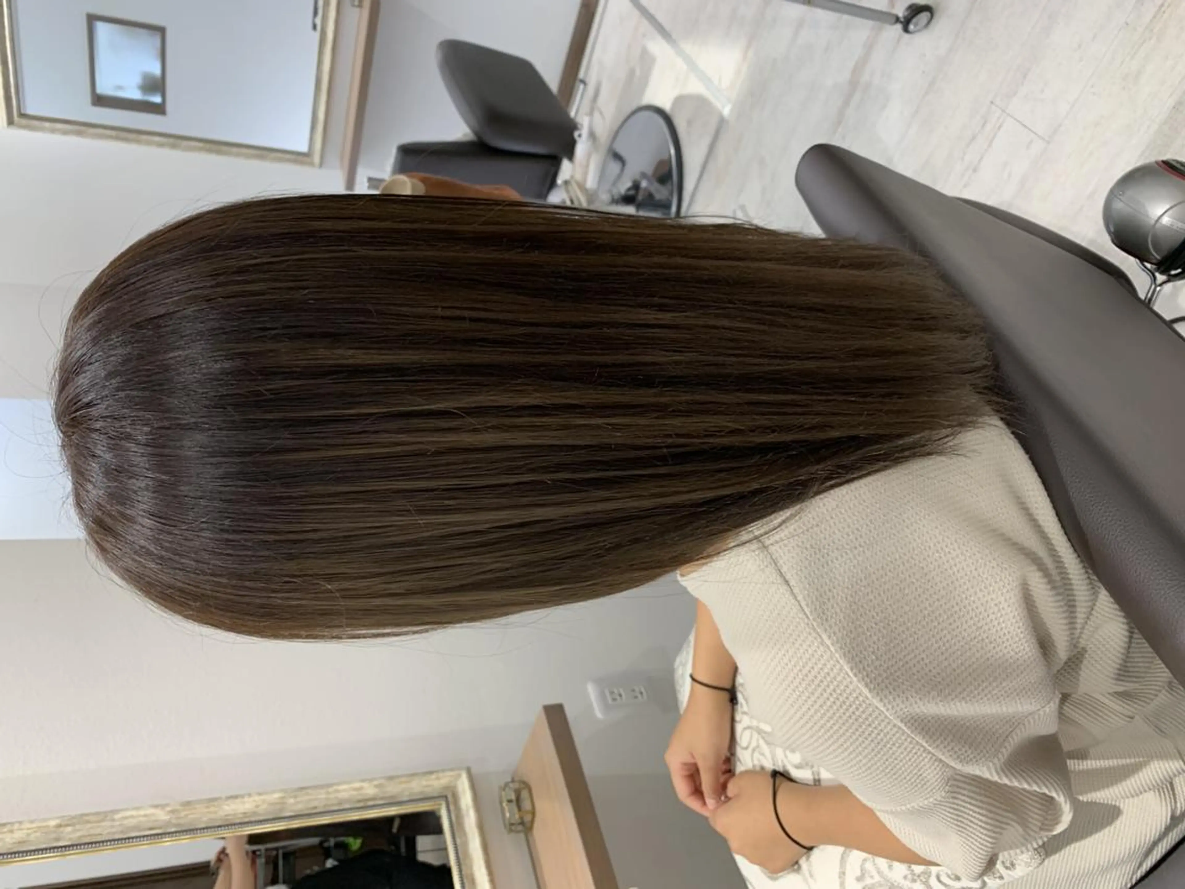 ロング カラー 瀬尾 由希菜のヘアスタイル