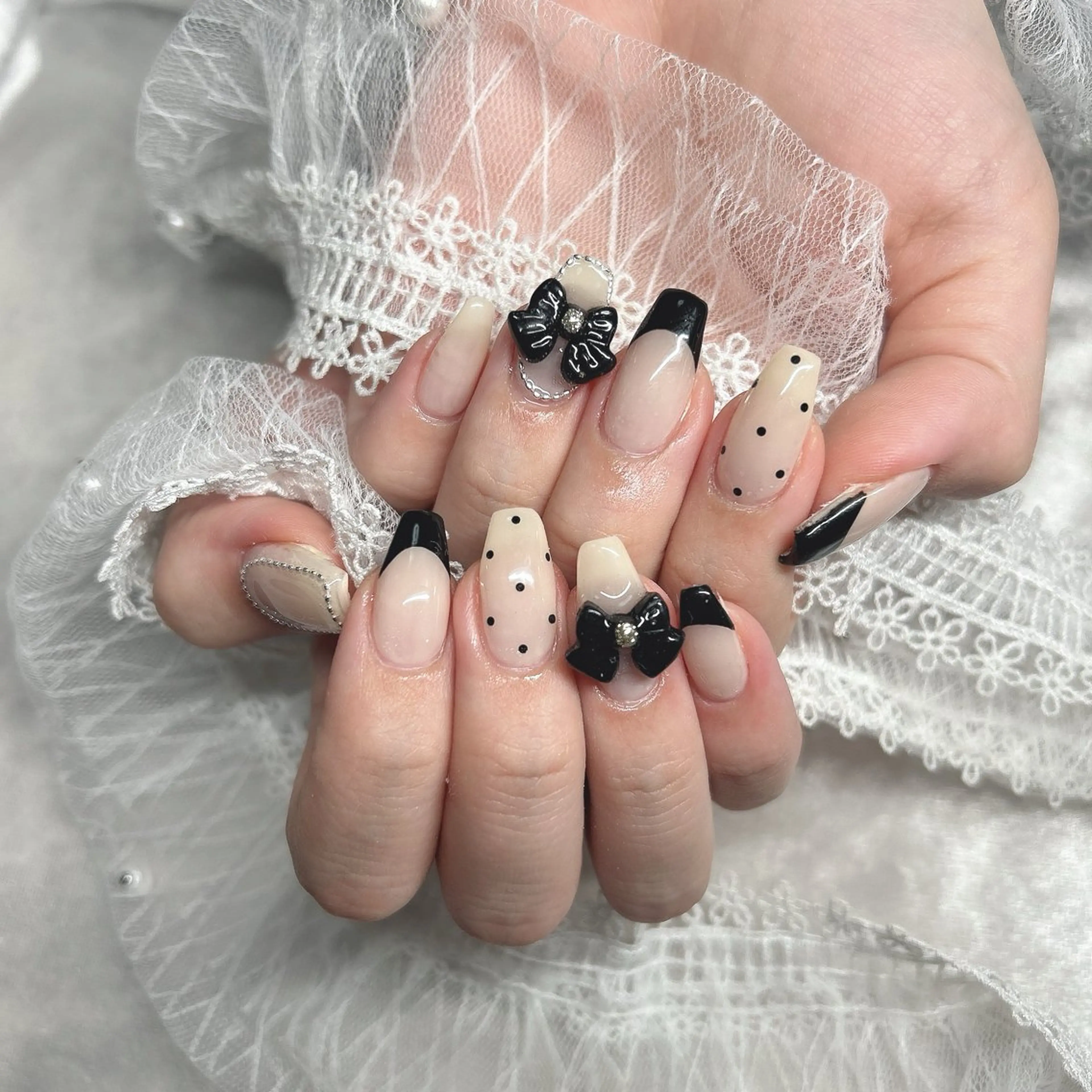 ネイル ドット Bestnail所属・Best Nail Yu🎀🫧のネイルデザイン