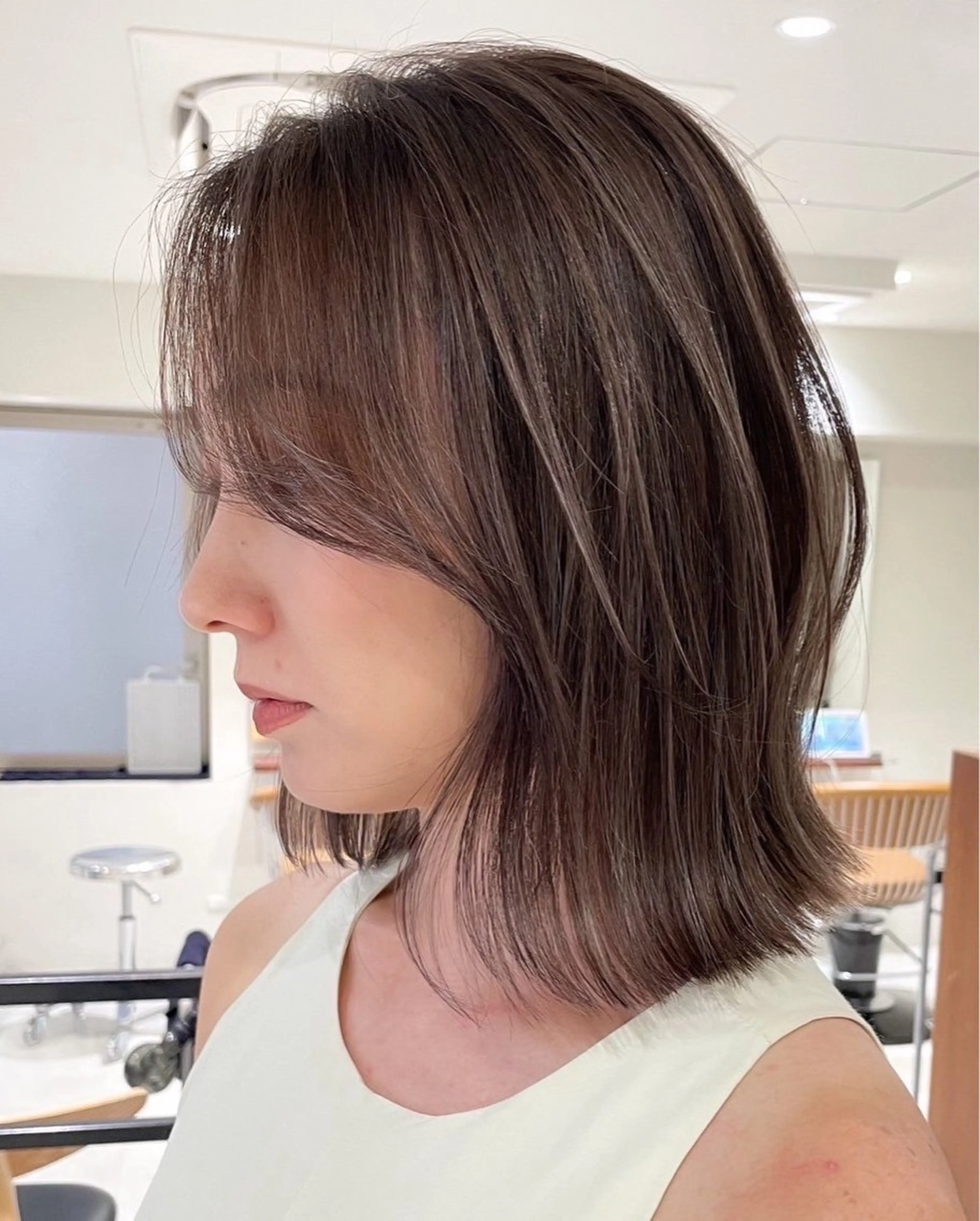 ミディアム カラー グレージュ ハイライトカラー ハイライト ヘアカラー 🌈透明感カラー🌈 🌟吉田祐介🌟のヘアスタイル