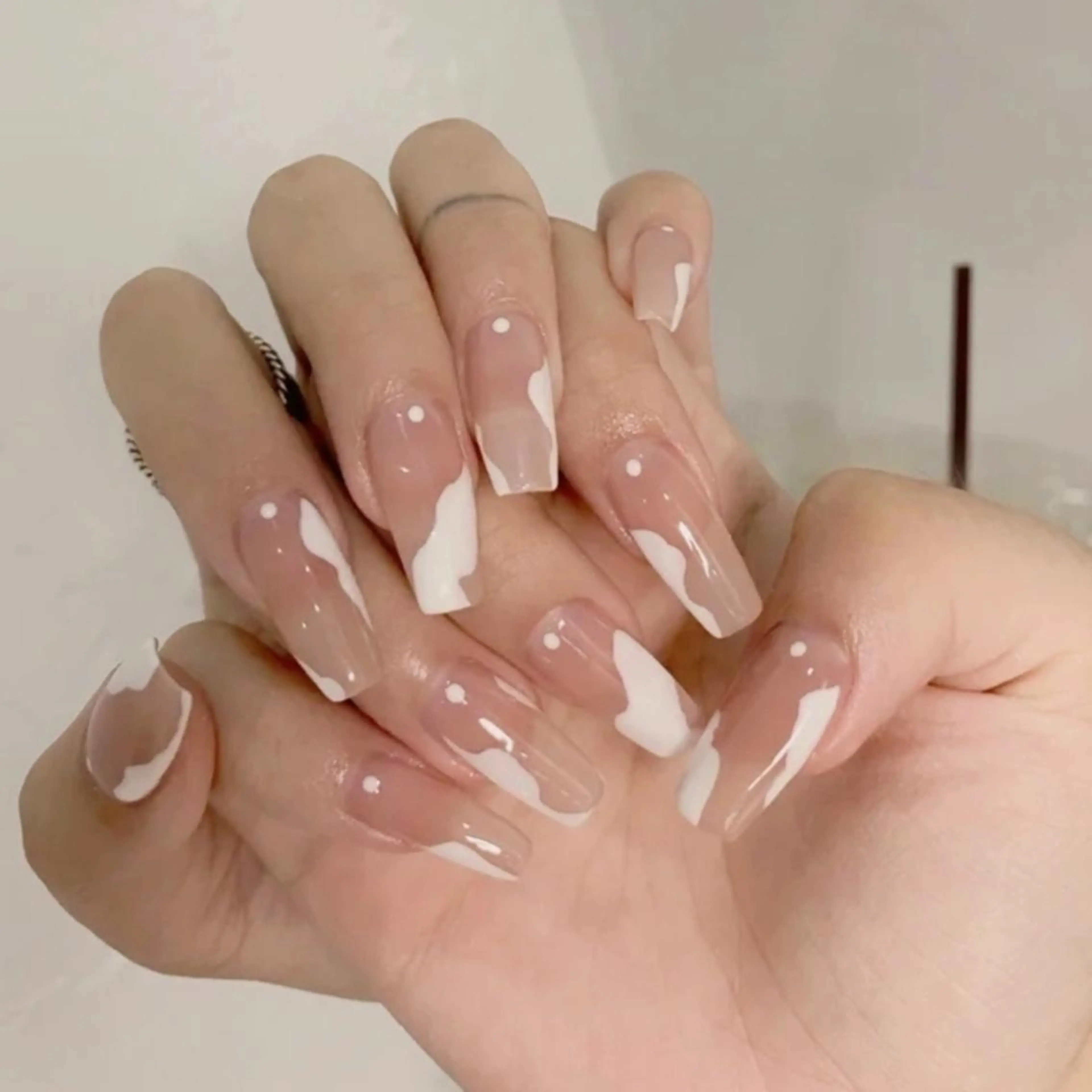 ネイル シンプルネイル ハンドネイル THE　ONE栄店所属・Theone栄店 川原のネイルデザイン