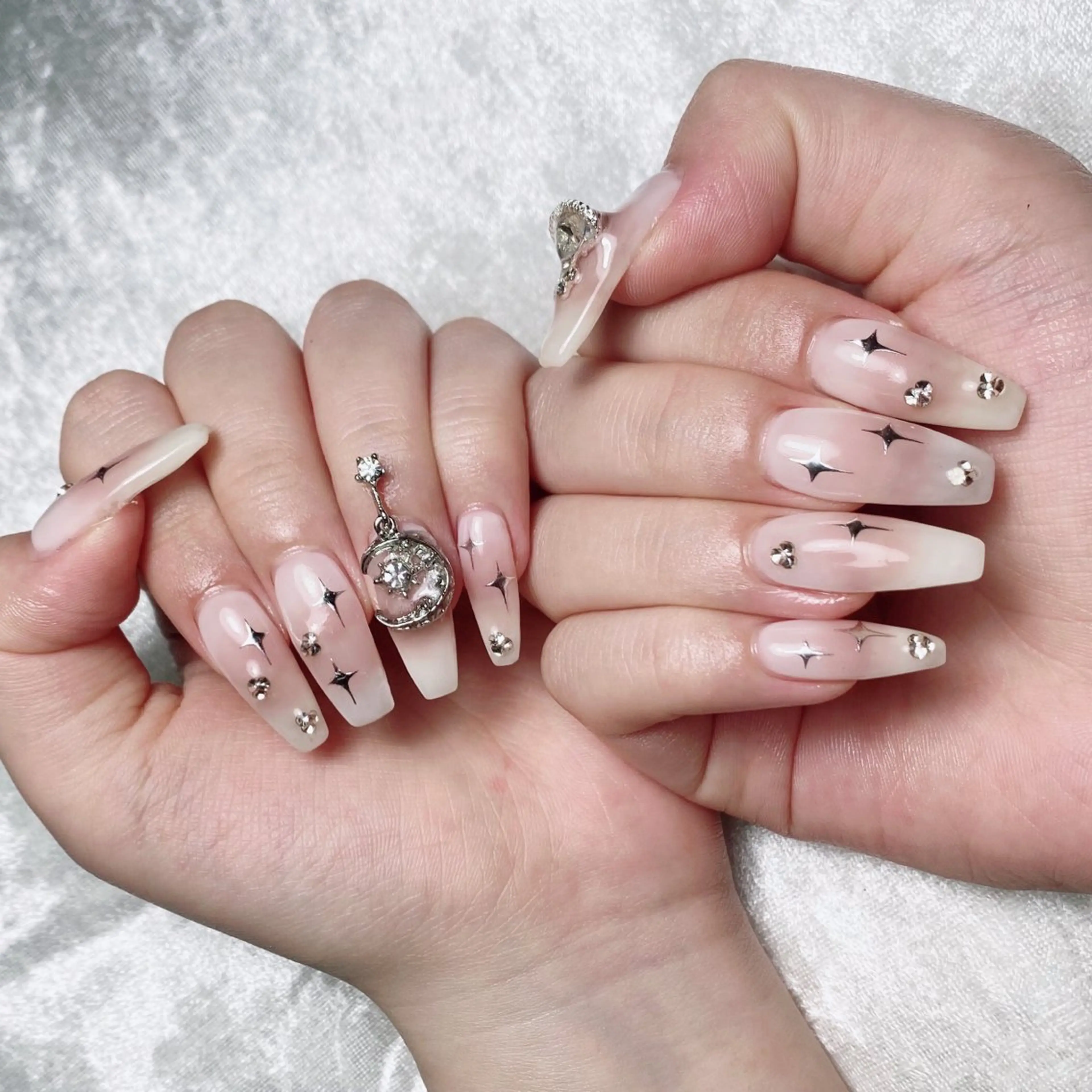 ネイル Airis所属・Airis aiのネイルデザイン