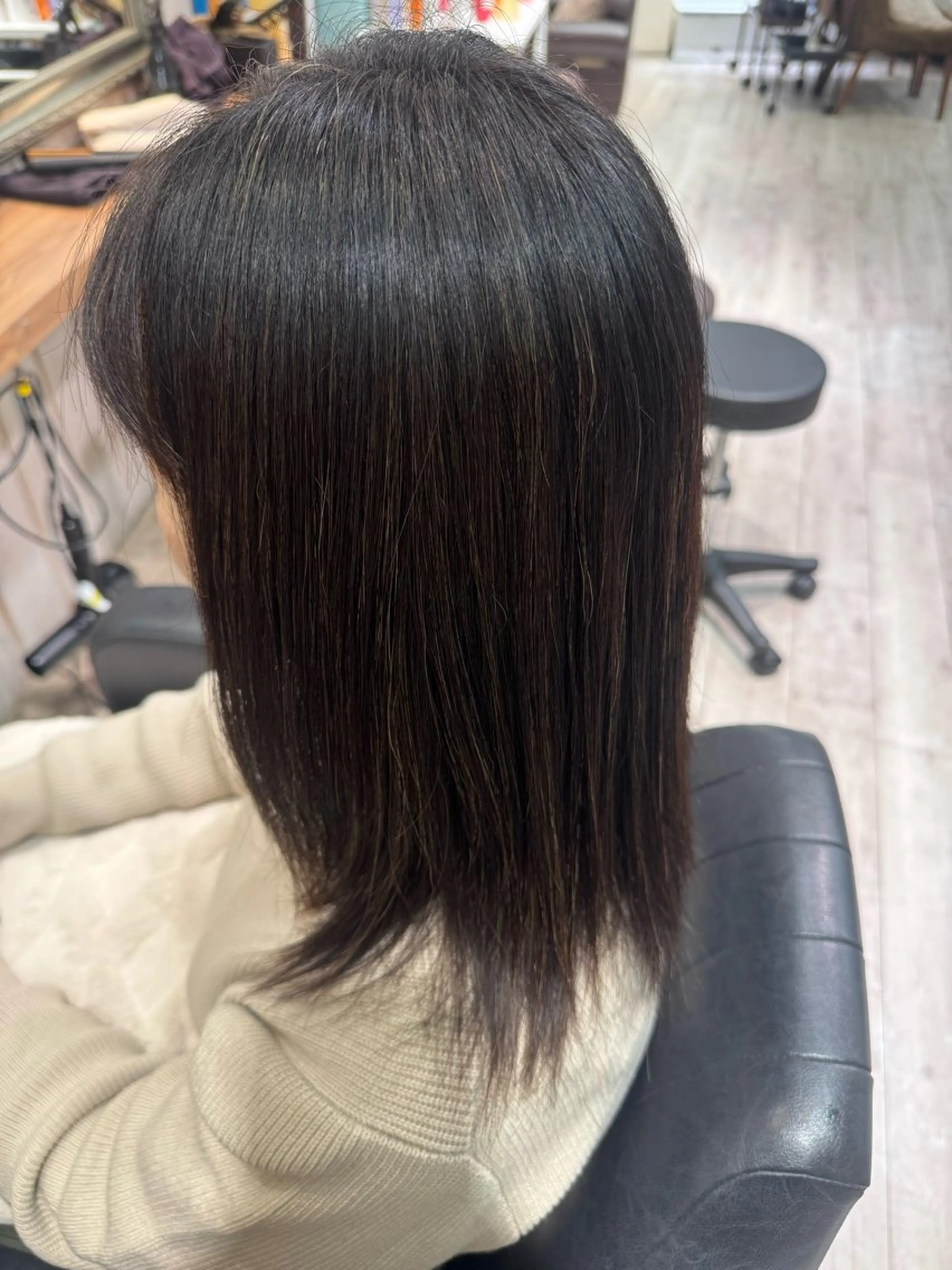 ミディアム カラー 豊田 さくらのヘアスタイル