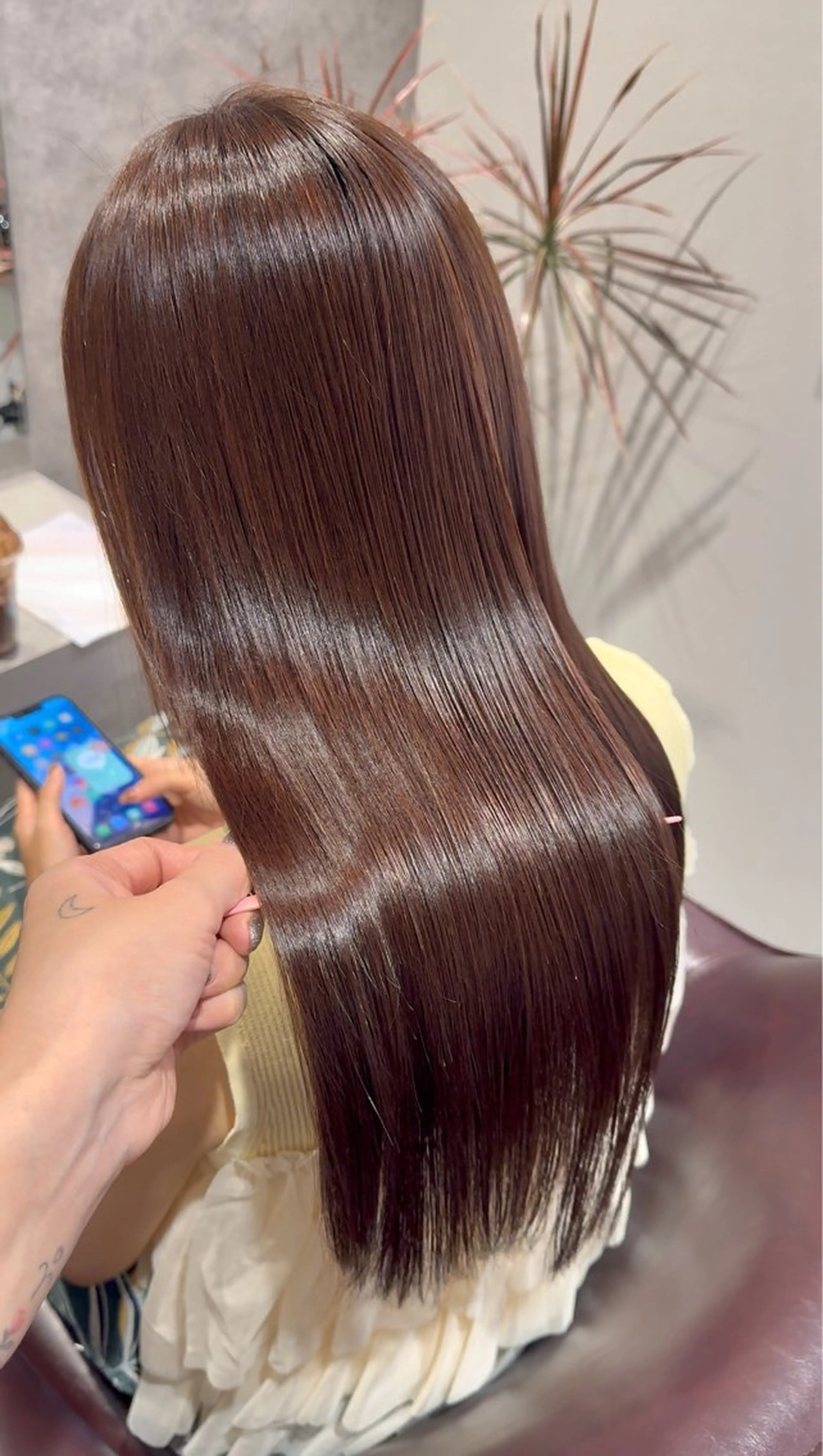 ロング カット ヘアカラー トリートメント 髪質改善専門店waTatori〜私のトリートメント〜所属・新宿🫧髪質改善🫧 艶カラー🫧個室のヘアスタイル