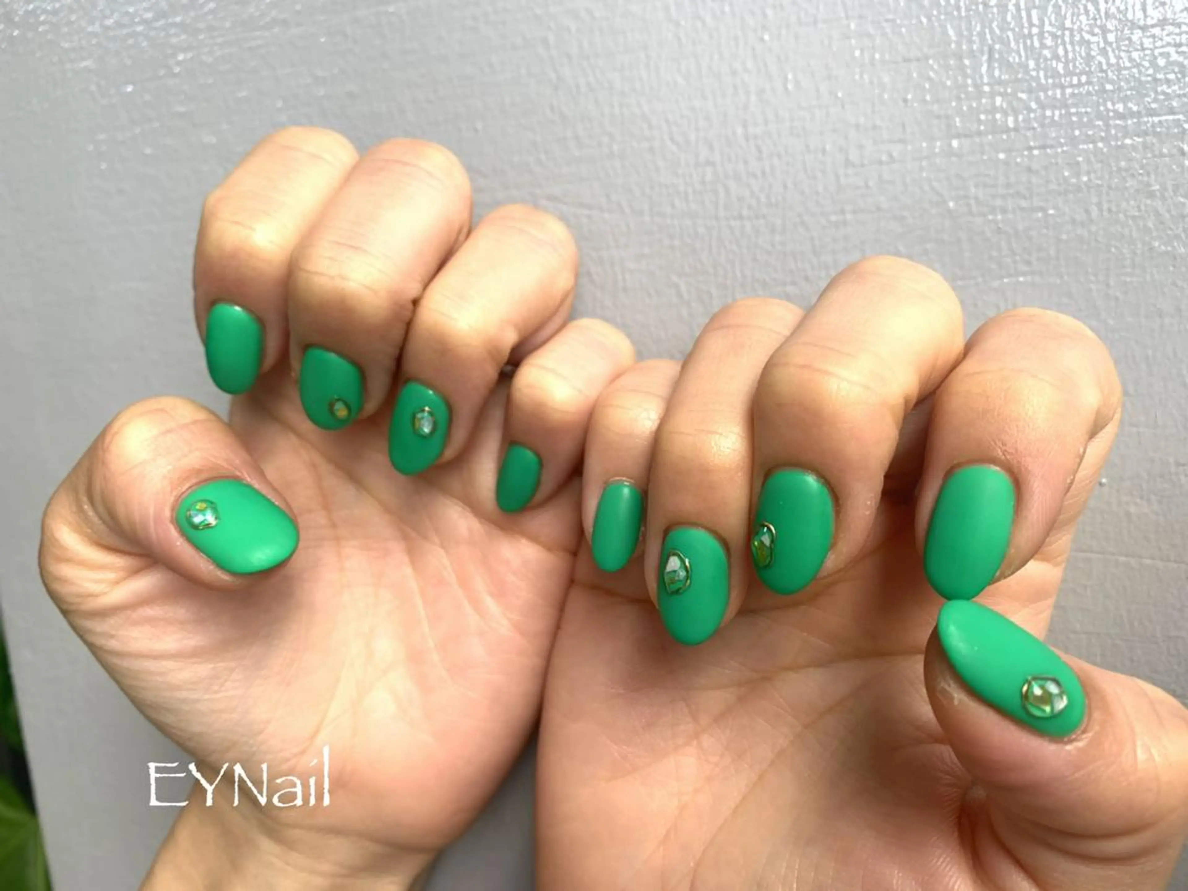 ネイル EYNail所属・EYNail Eriのネイルデザイン