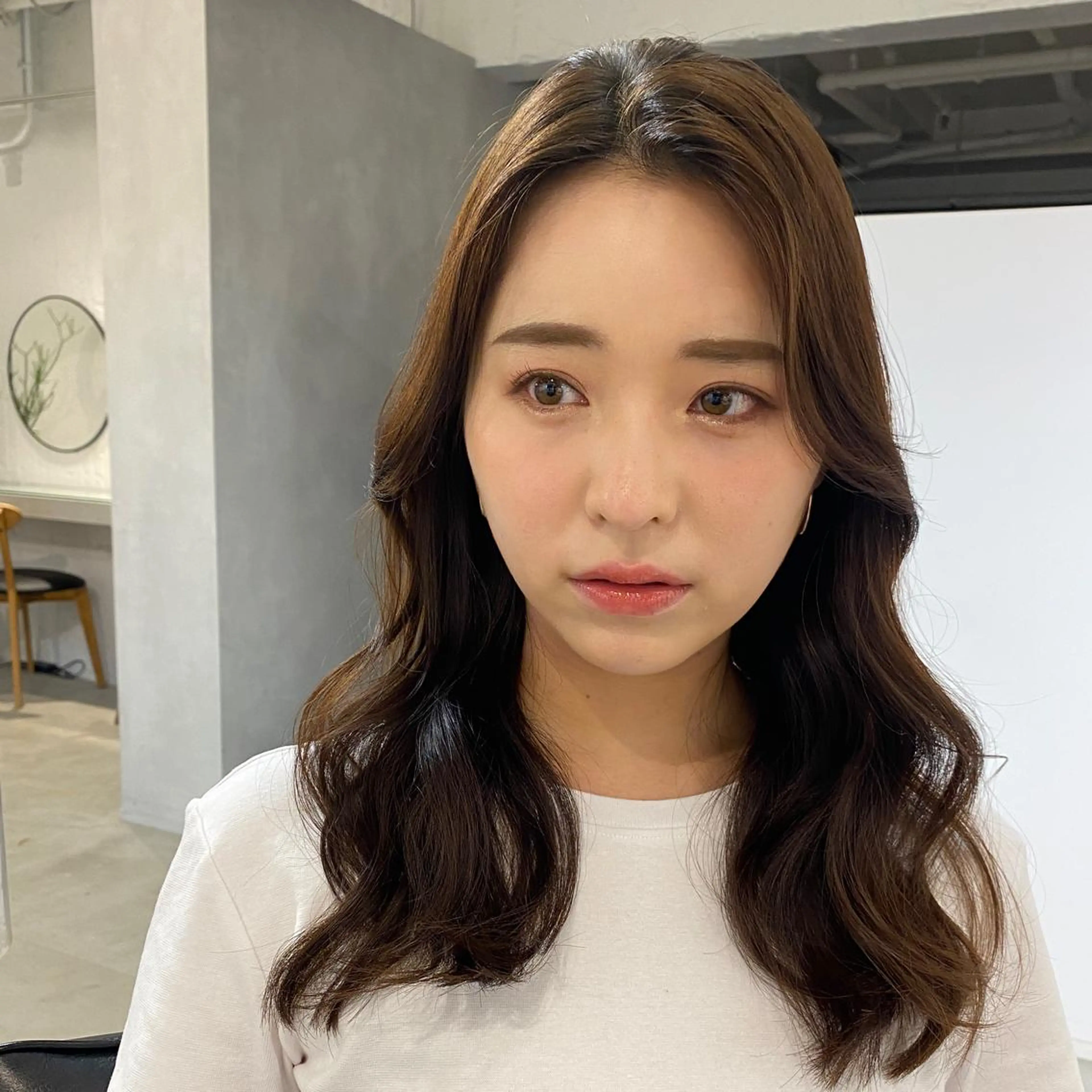 セミロング カラー パーマ セミロングパーマ くびれヘア 韓国風ヘア カット ヘアカラー パーマ トリートメント レイヤーカットのプロ 大人ヘア宮森貴志のヘアスタイル