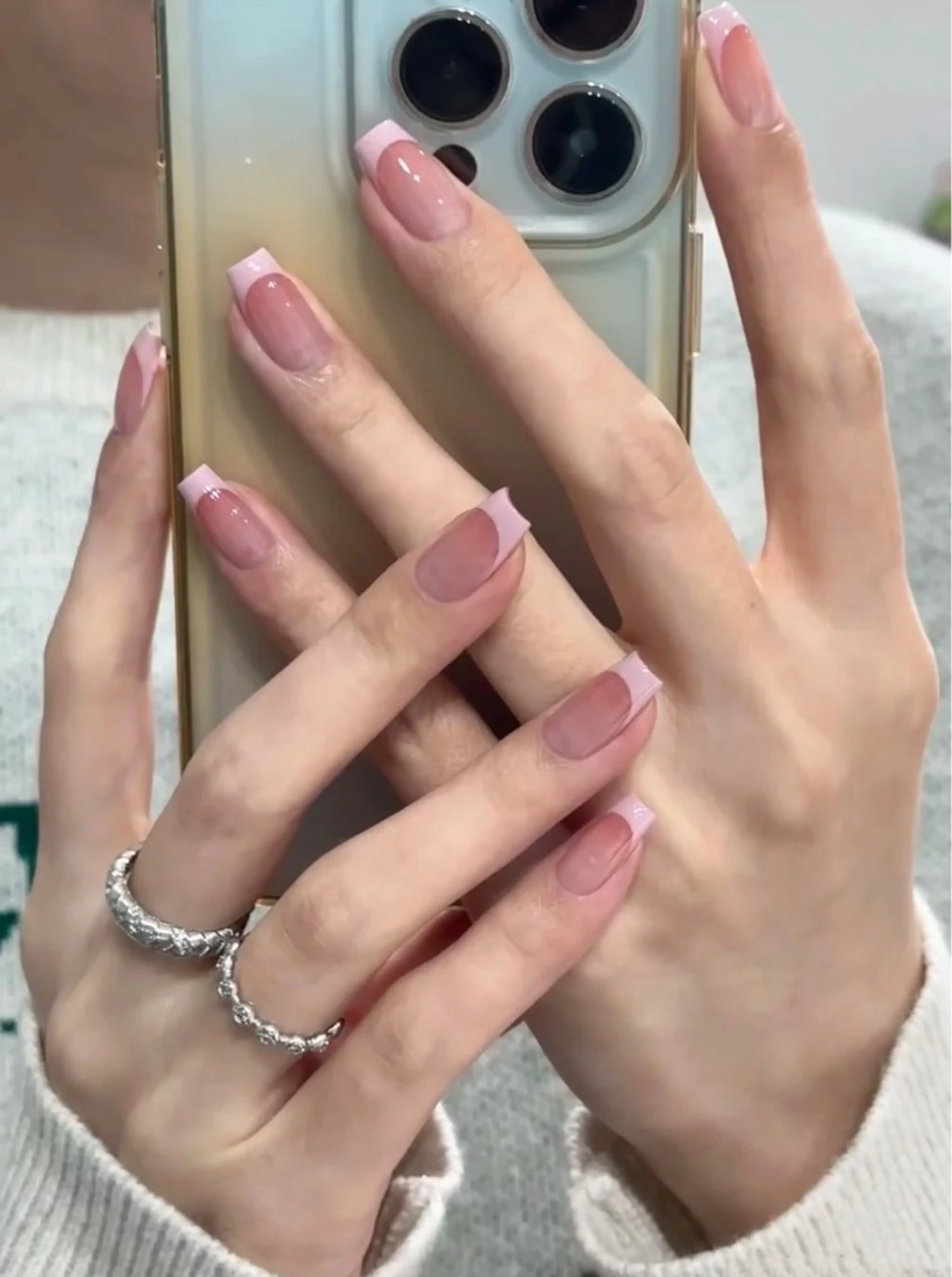 JRネイリスト　本甲 フレンチ　オフなしの写真