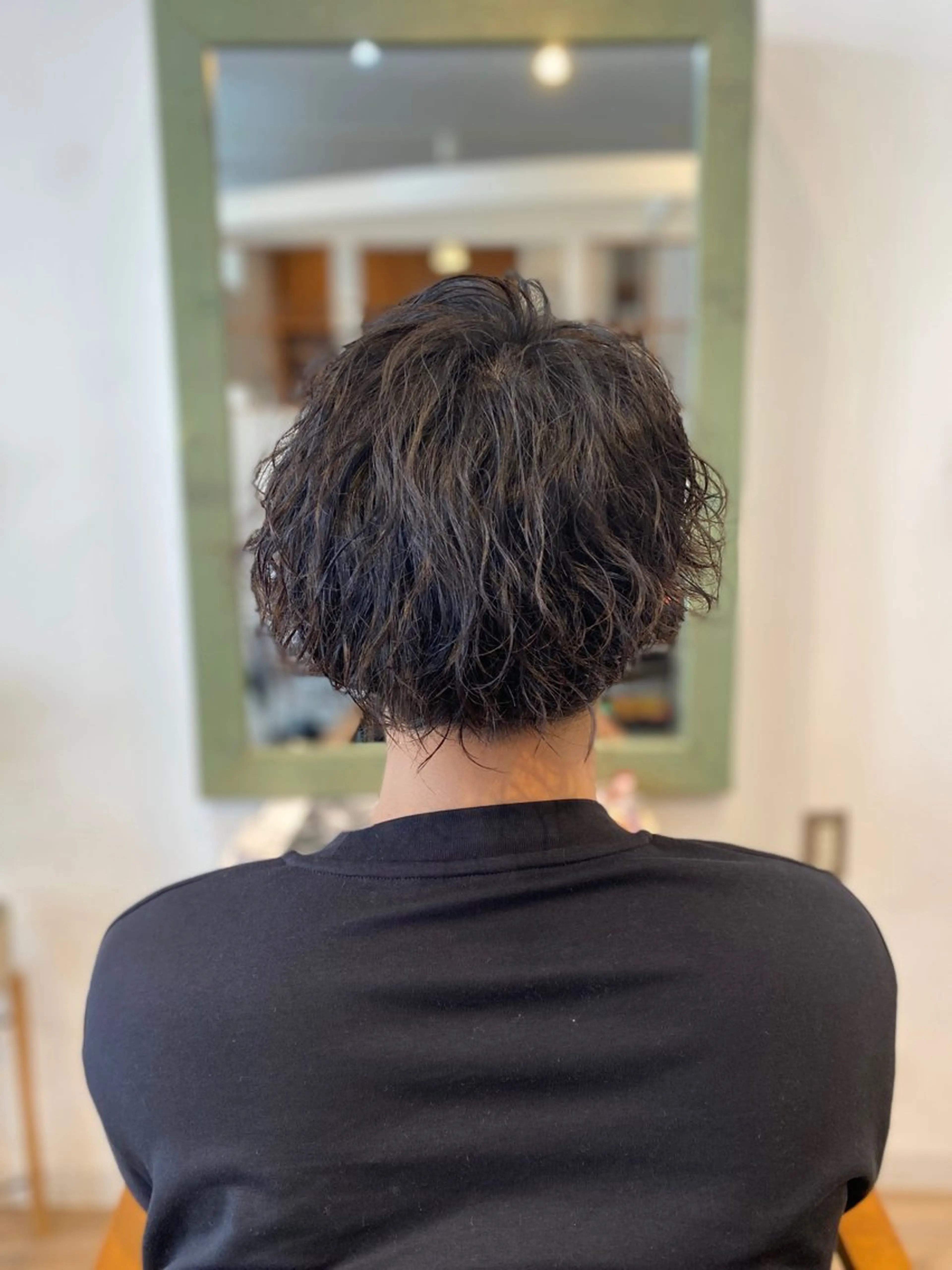 ショート パーマ メンズ メンズパーマ カット ヘッドスパ 安住 千明のヘアスタイル