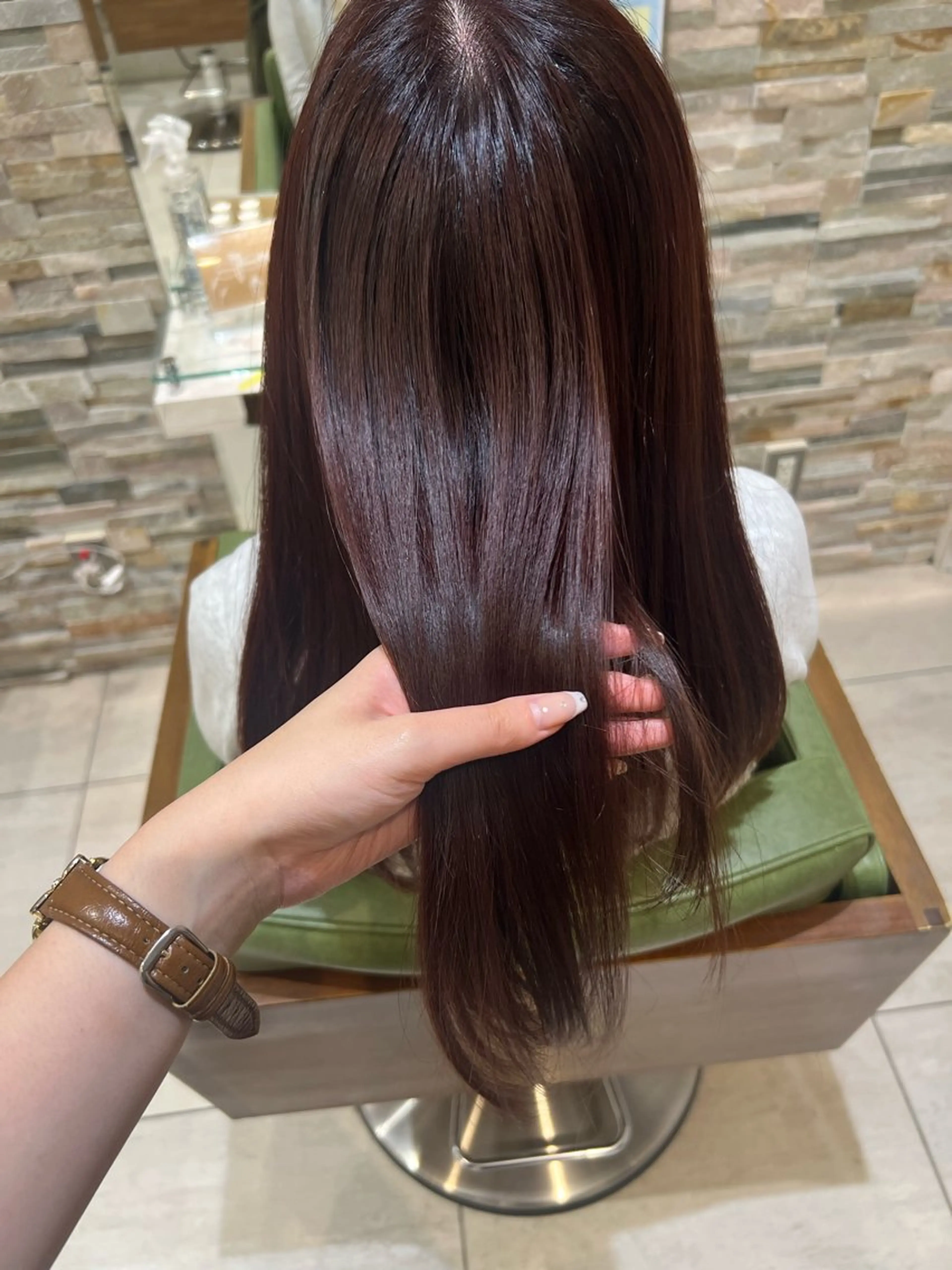 🎀ご新規様限定🎀カット+ブリーチなしワンカラー+保湿リートメント🧴🫧の写真