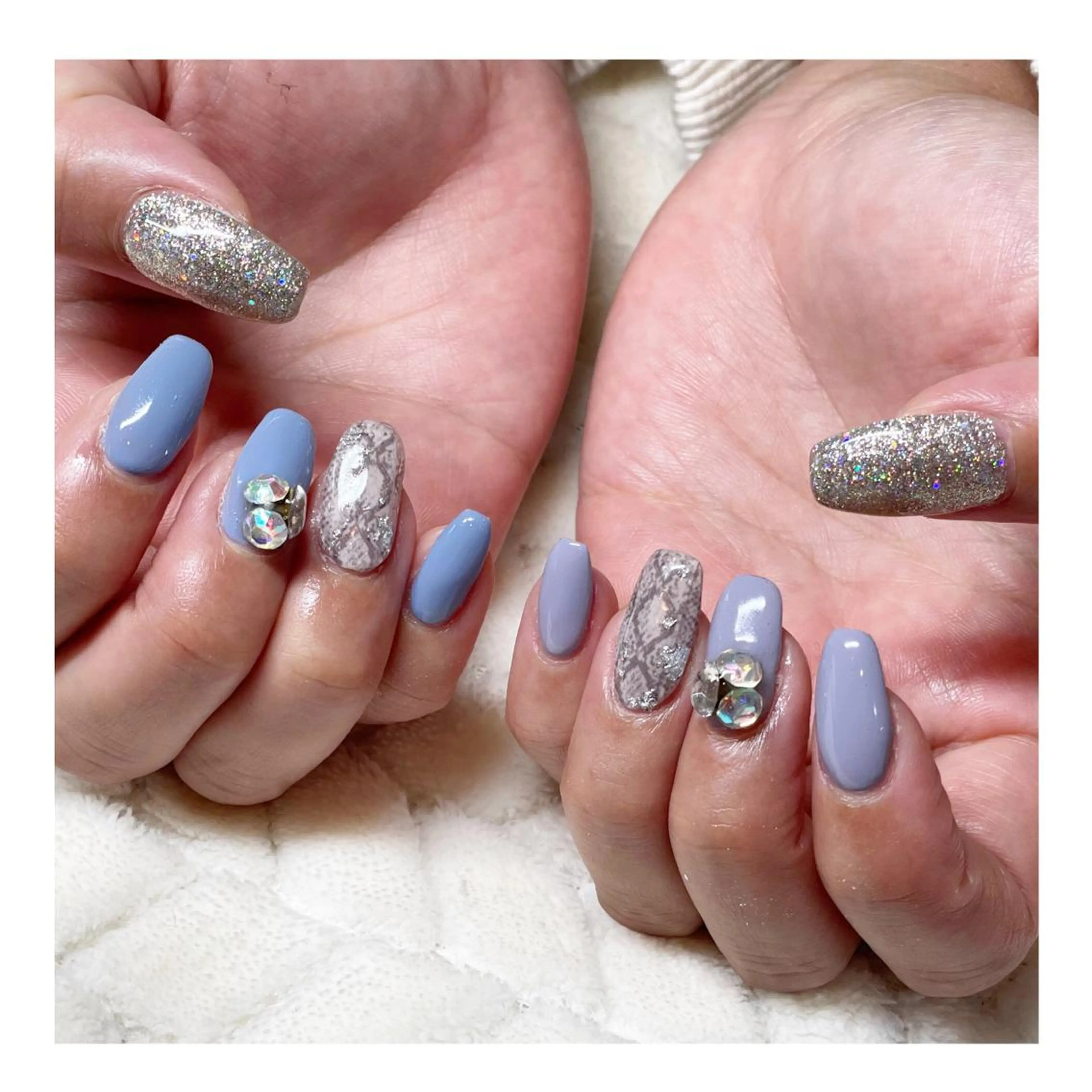 ネイル アートネイル ブルー ジェルネイル ラメ(グリッター) ストーンネイル ハンドネイル LaLa Peach 福岡のマツエク・マツパデザイン
