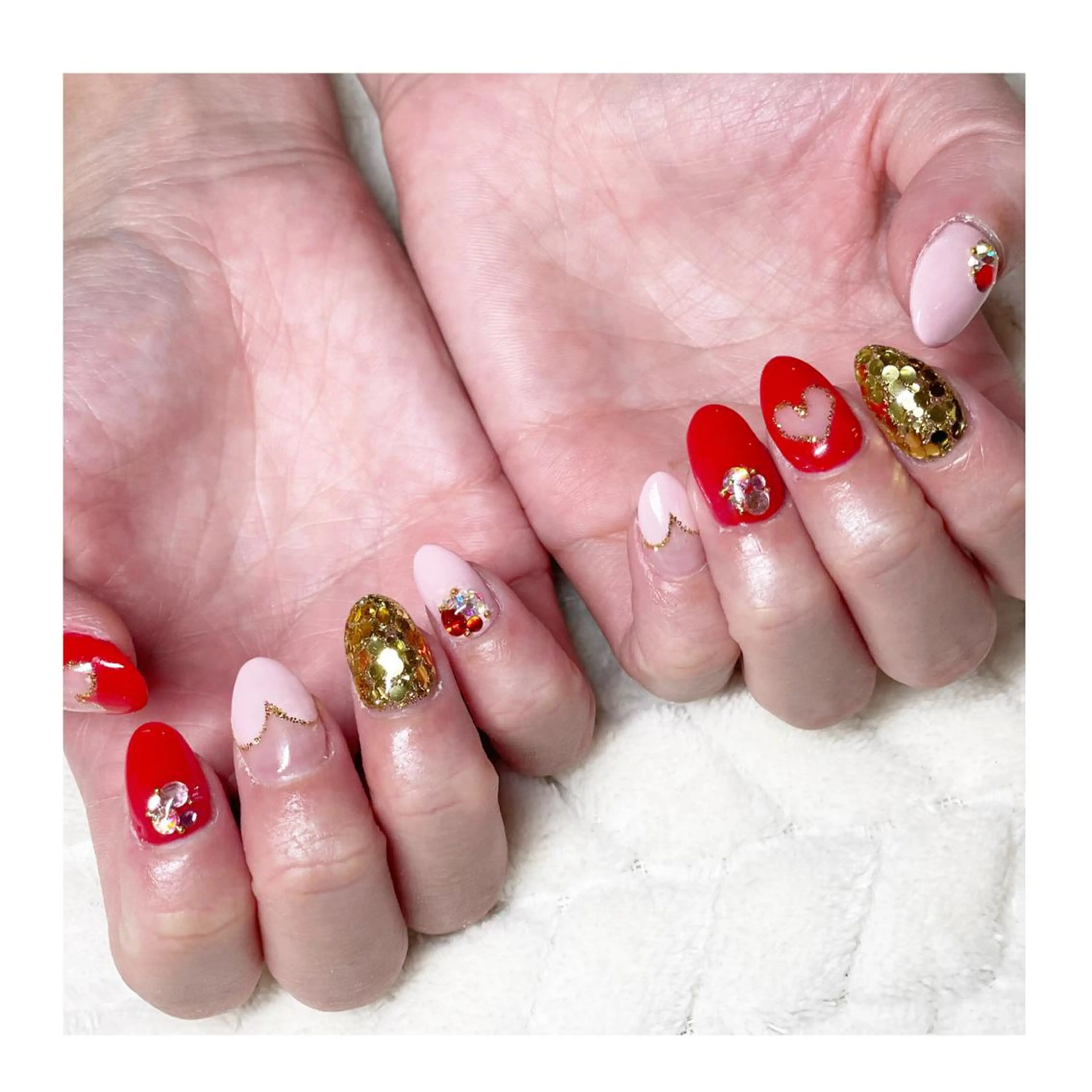 ネイル アートネイル ジェルネイル ハート キラキラネイル ピンク ハンドネイル LaLa Peach 福岡のマツエク・マツパデザイン