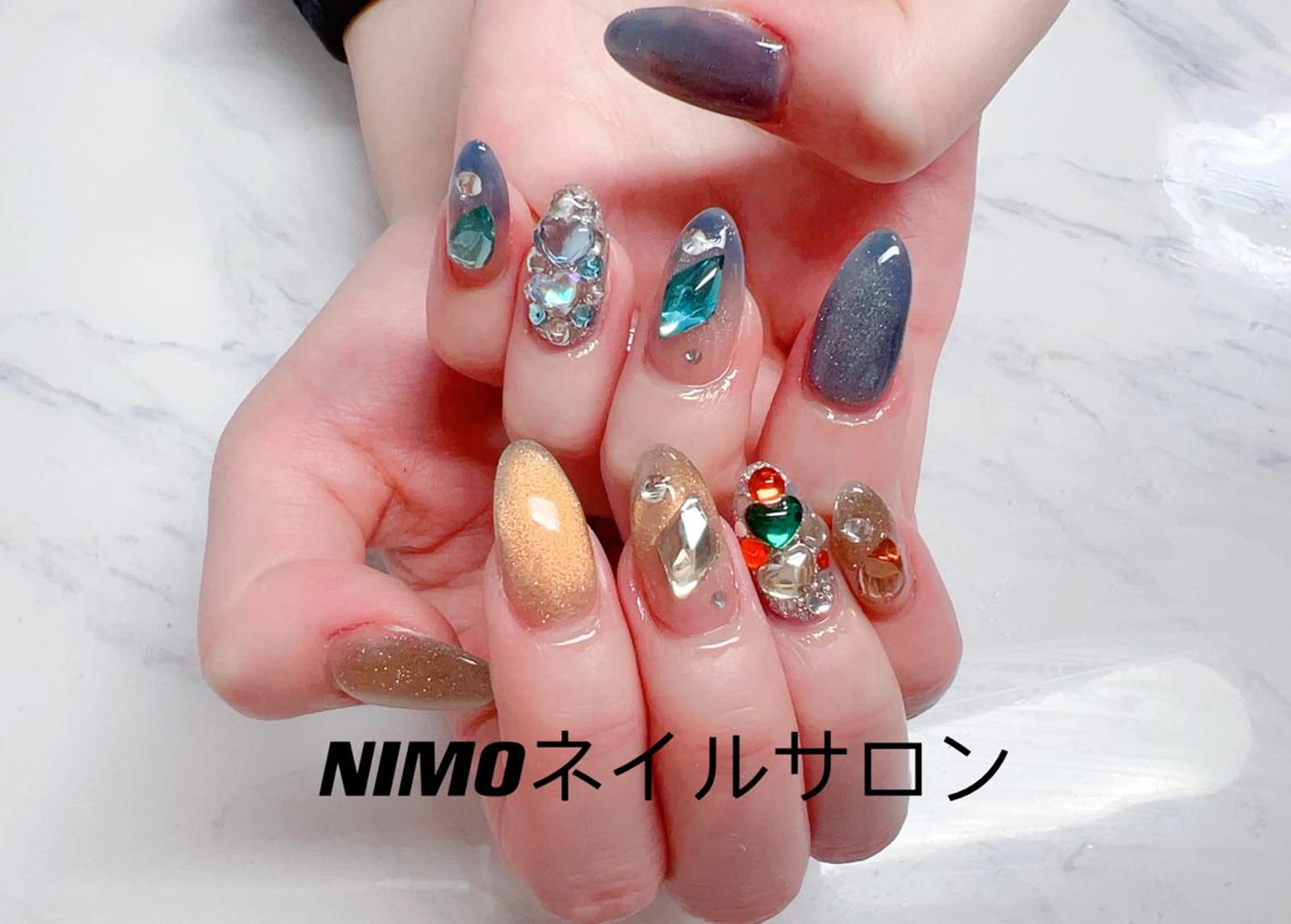 ショート カラー ネイル ハンドネイル ハンドケア NIMO ネイルサロンのネイルデザイン
