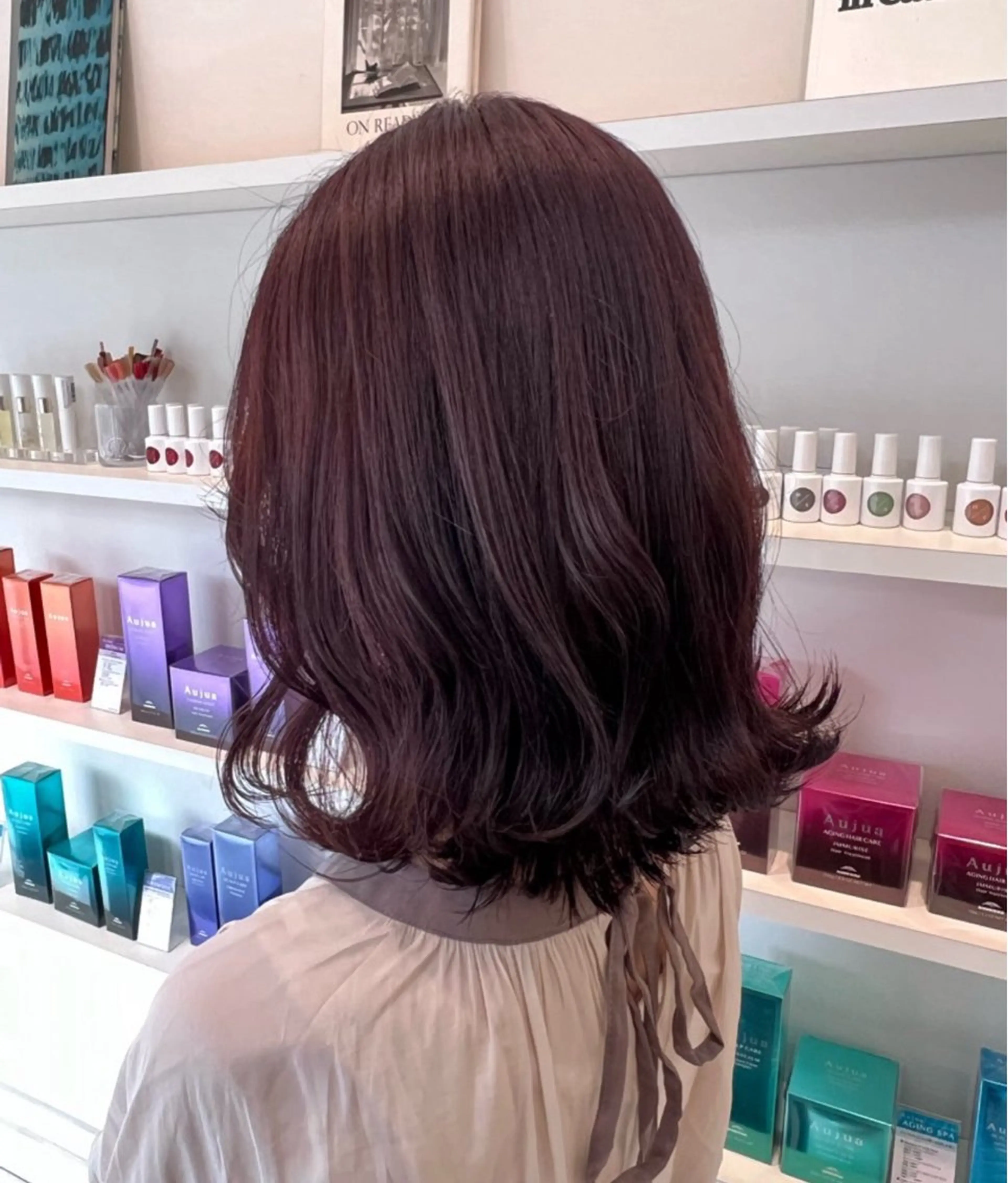 ミディアム カラー ブリーチ ブリーチなしカラー 今井 愛歩のマツエク・マツパデザイン