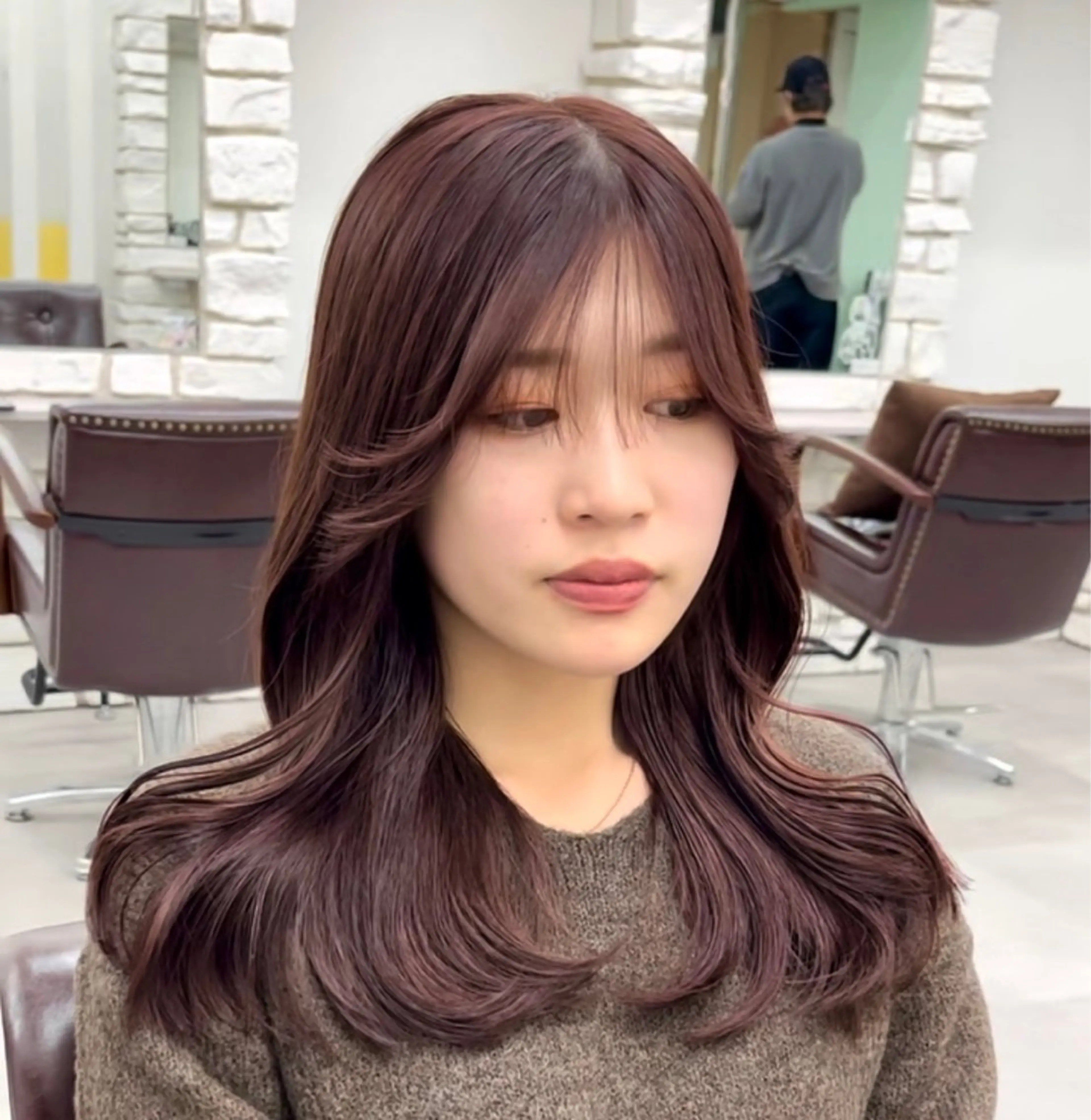 ロング カラー レッドカラー カット ヘアカラー トリートメント 天王寺髪質改善なら よしみさん✨のヘアスタイル