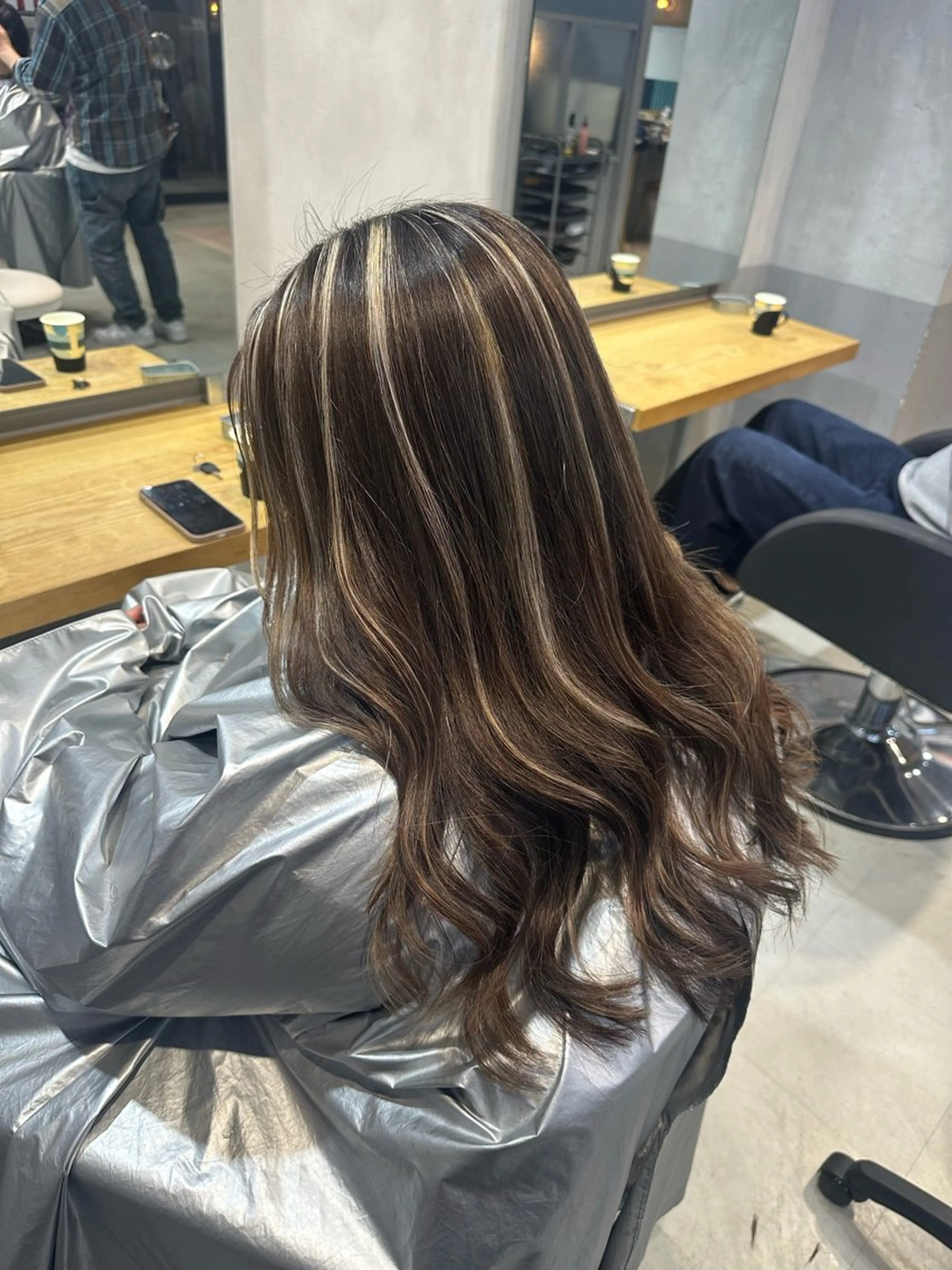 ロング カラー ヘアカラー トリートメント 💖ハイライト/ハイ トーン💖MIKIのヘアスタイル