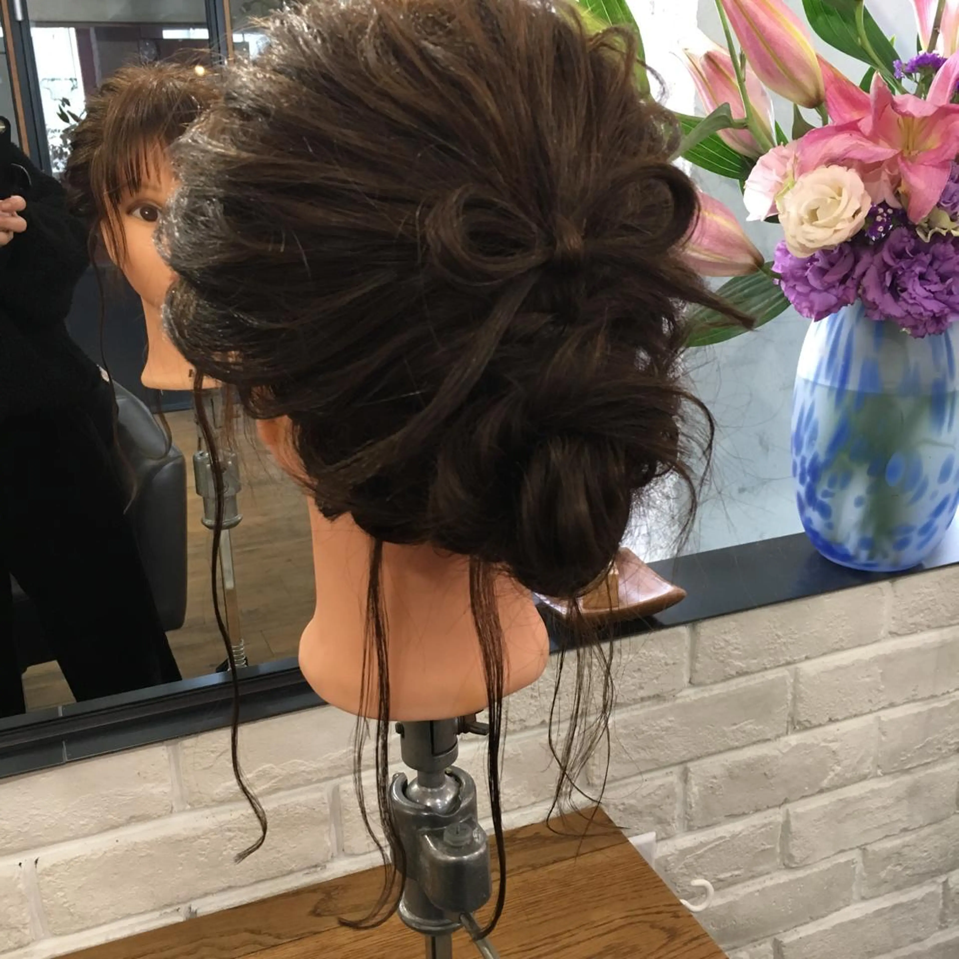 ロング ヘアアレンジ 上川 美幸のヘアスタイル