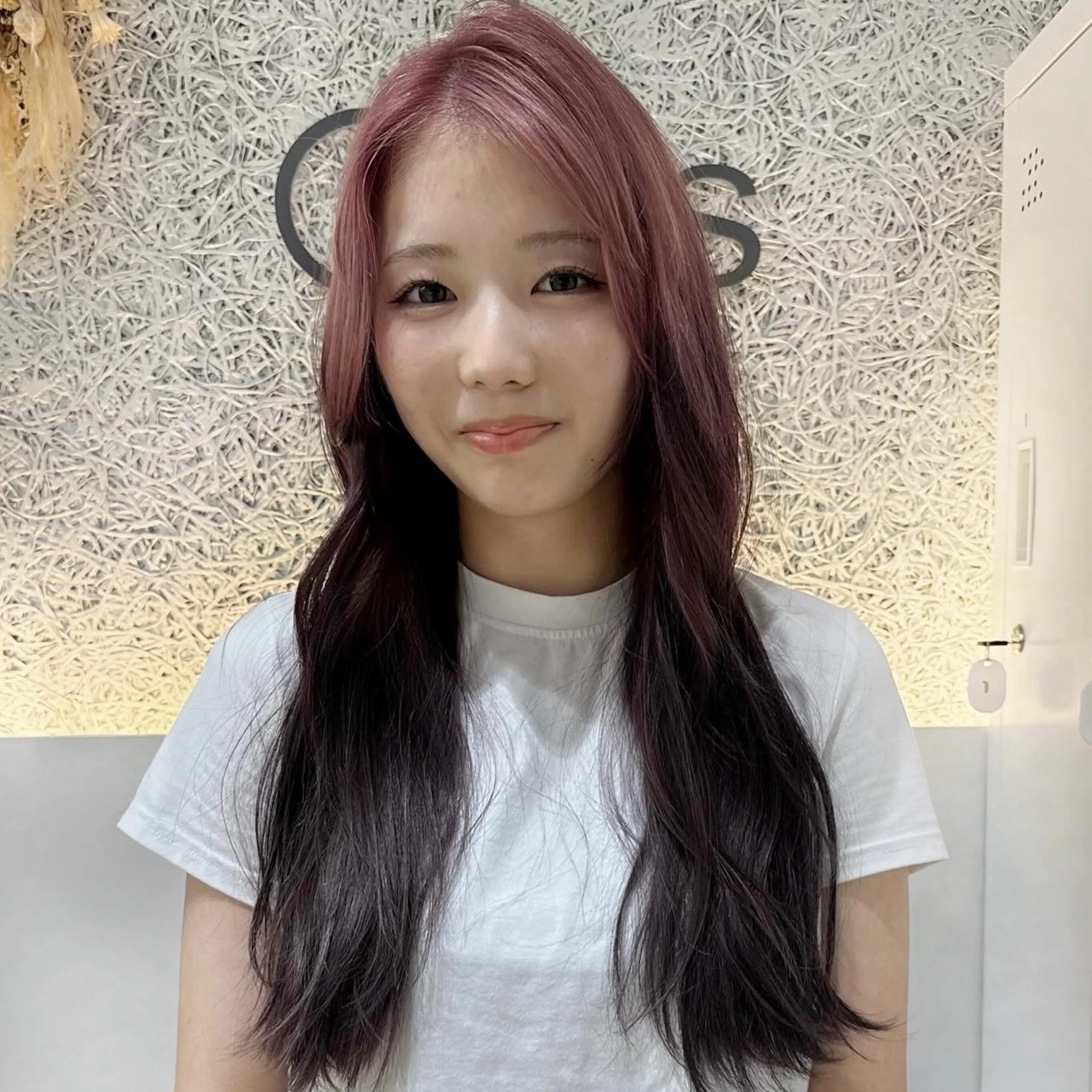 ロング カラー ブリーチ ヘアカラー トリートメント 🌱ブリーチ・透明感 カラー/mapi🦭のヘアスタイル