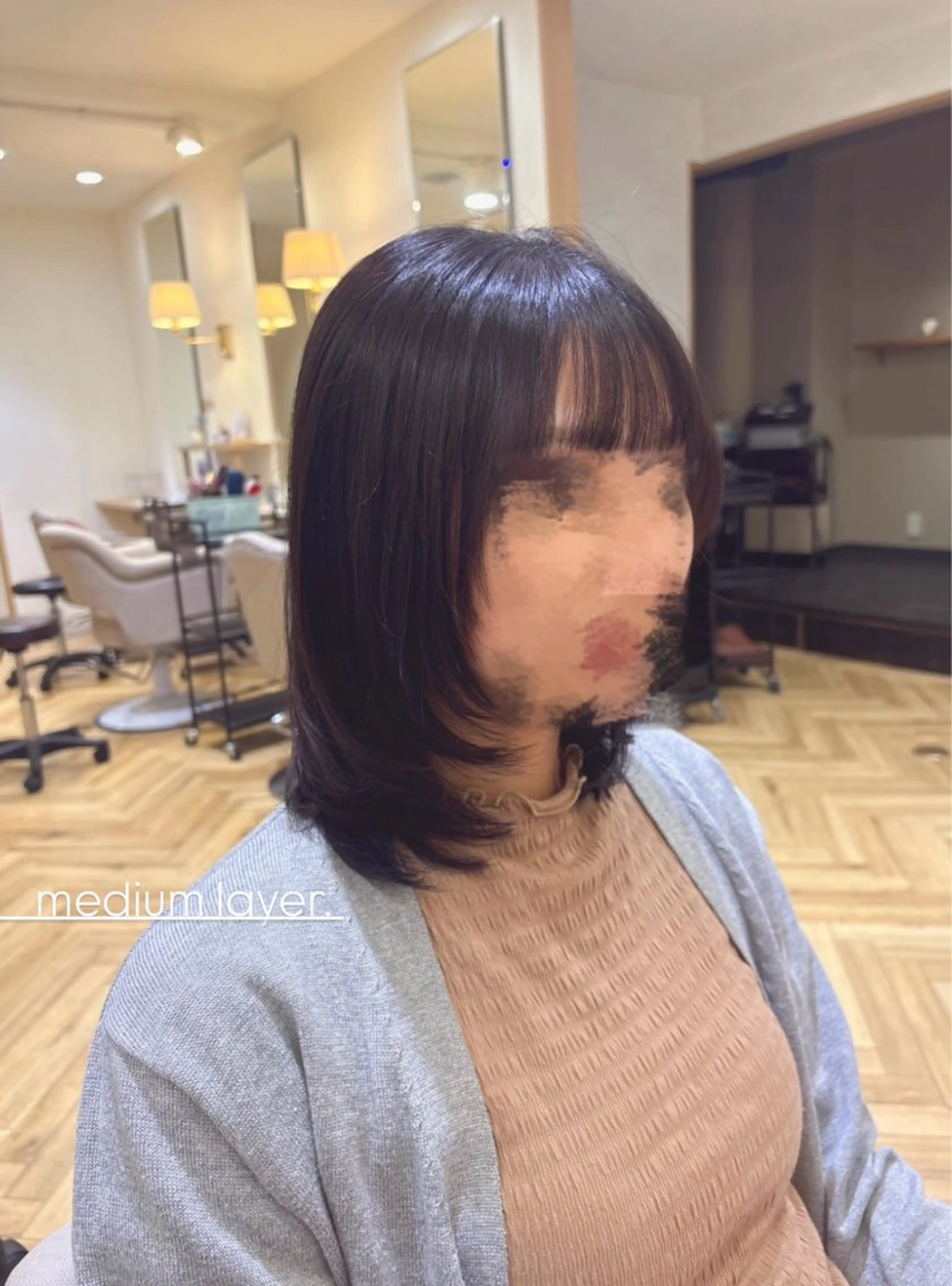 ミディアム ミディアムレイヤー レイヤーカット 小顔カット カット トリートメント 🤍MIREA🤍 LUANA 難波店のヘアスタイル