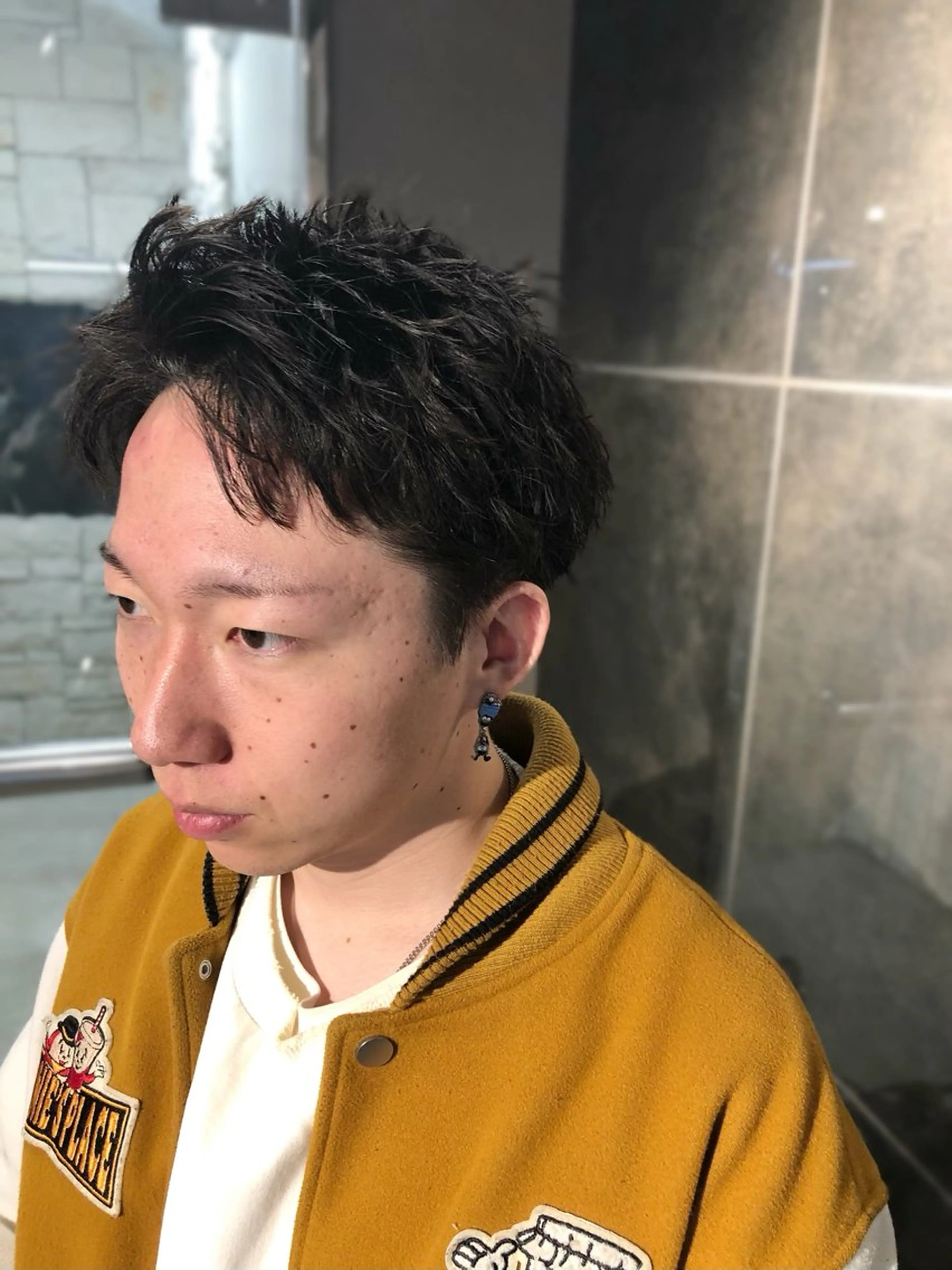 パーマ ヘアアレンジ メンズ カット パーマ トリートメント ヘアセット 栗原 侑也のヘアスタイル