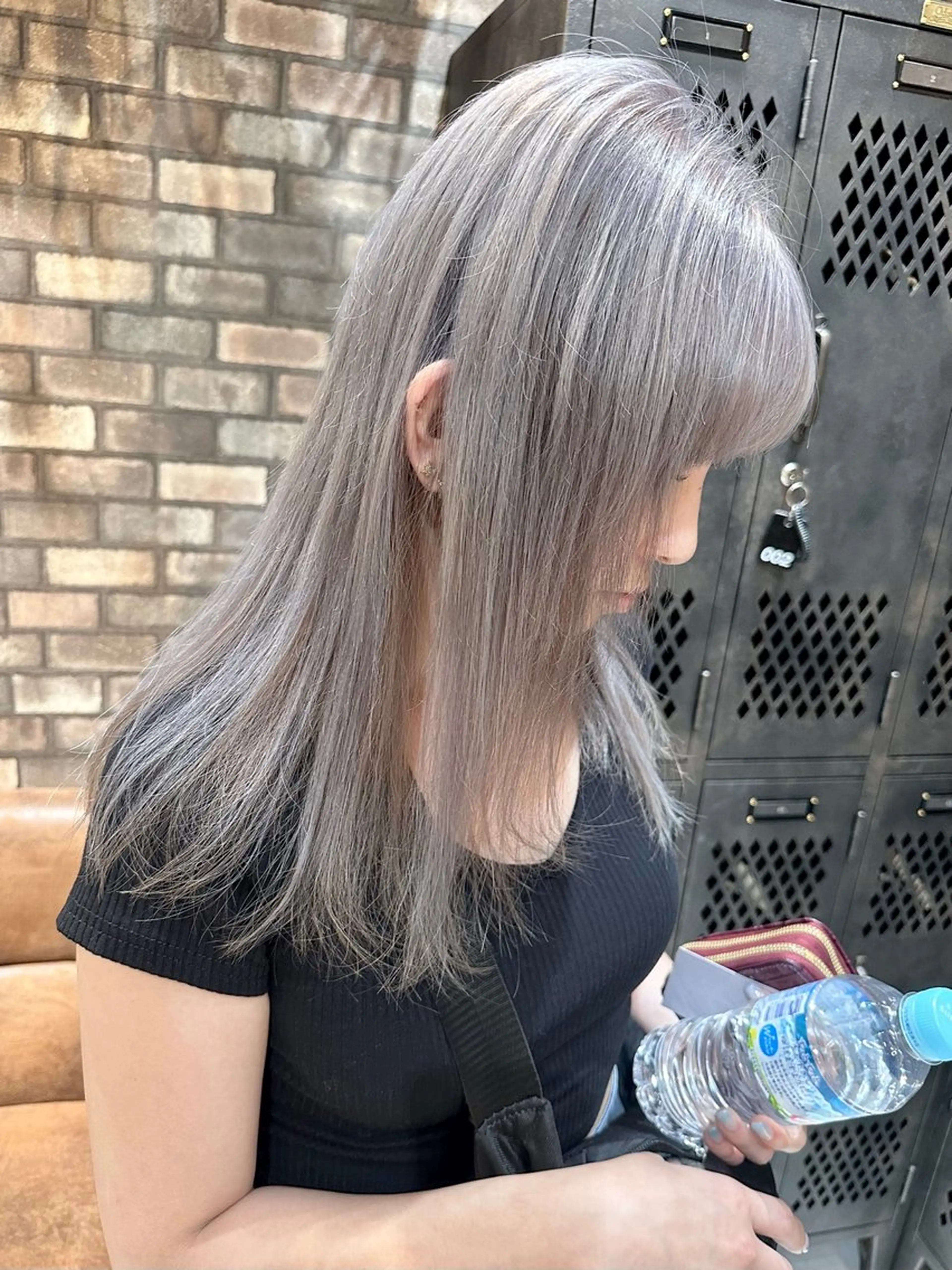 セミロング ヘアカラー 🔷ブリーチバレイヤ ージュ🔷飯野達也のヘアスタイル