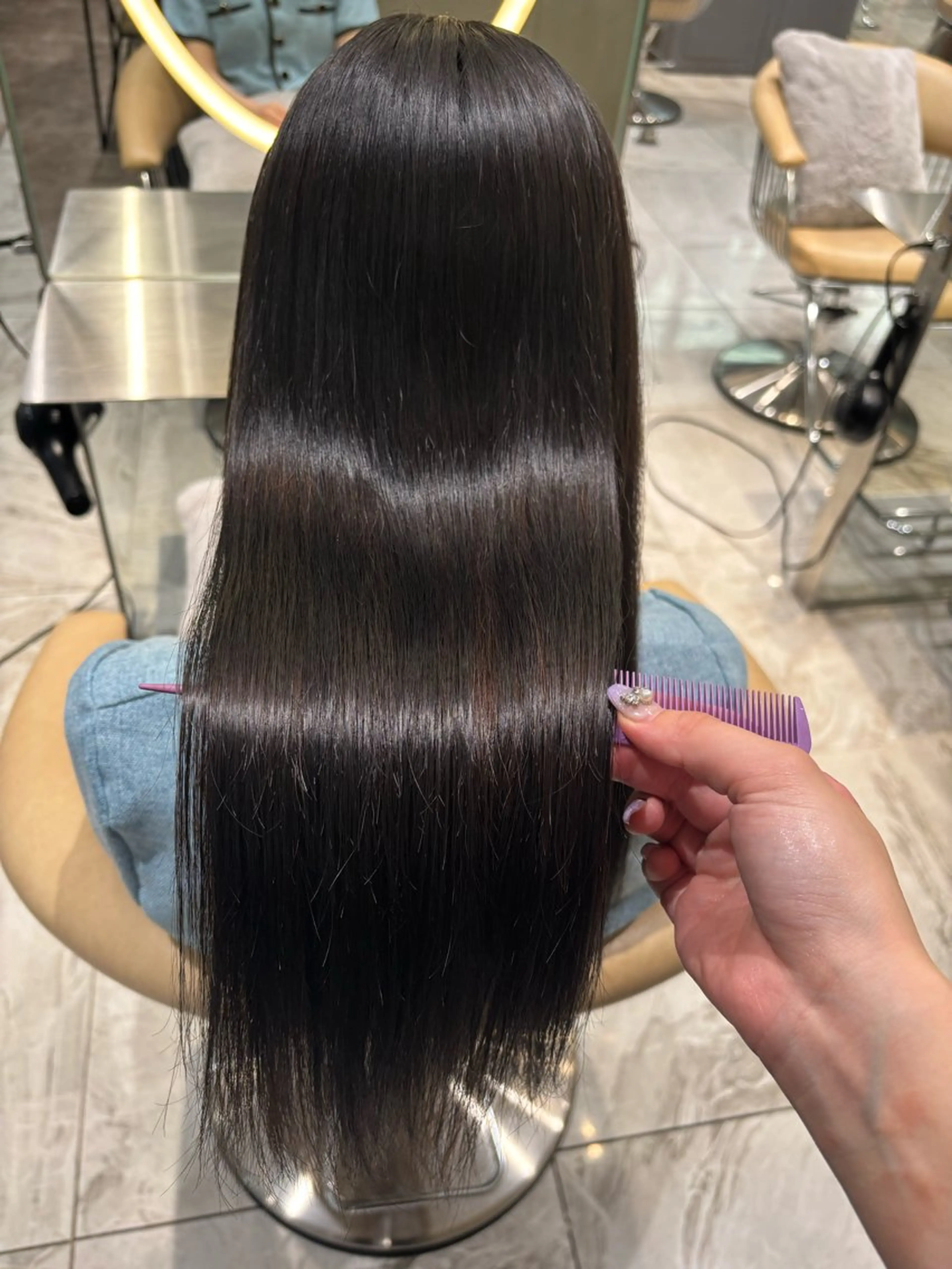 ロング カラー トリートメント カット ヘアカラー 透明感カラー/艶髪 髪質改善/縮毛矯正のヘアスタイル