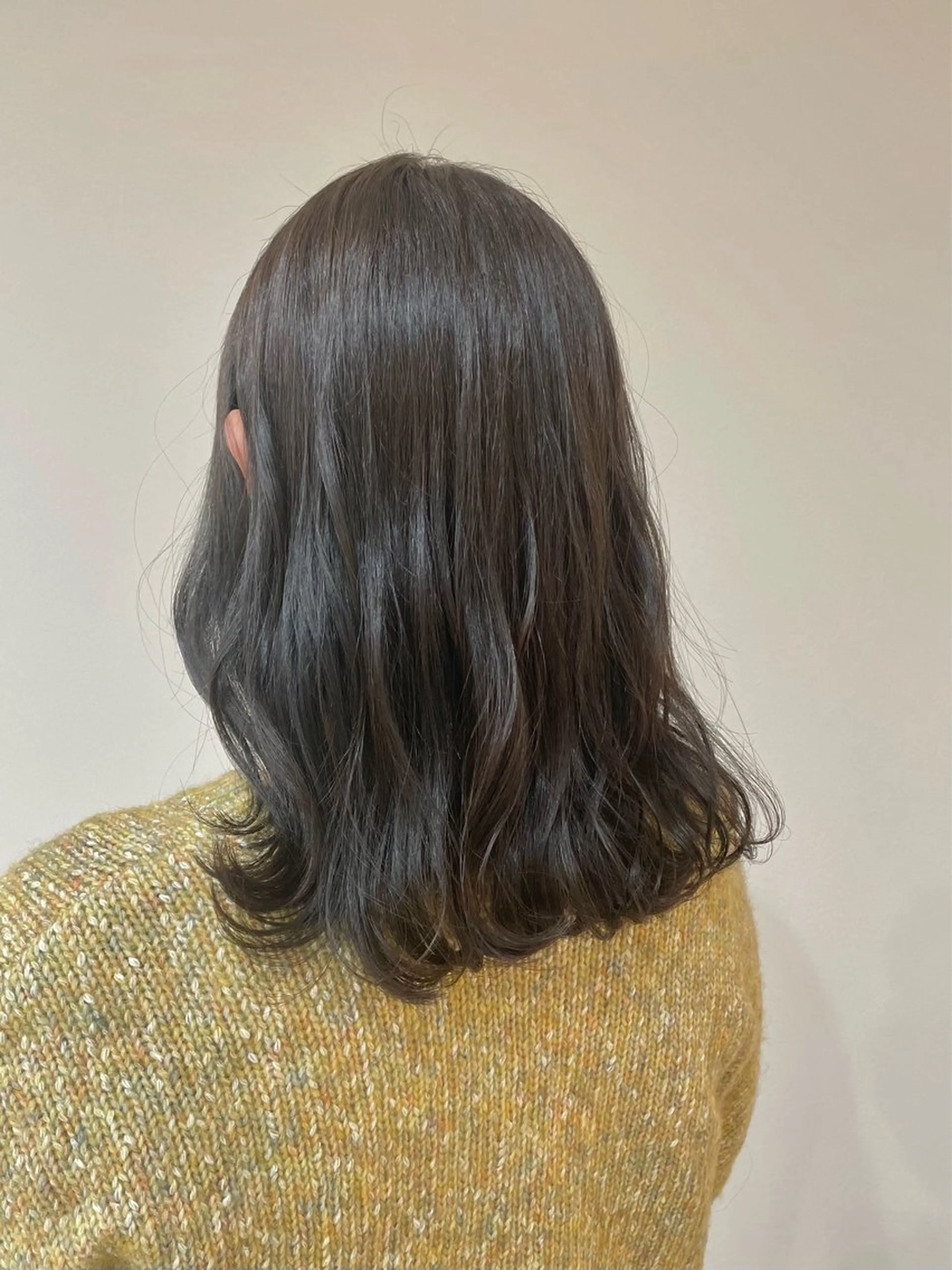 ミディアム アッシュ ヘアカラー トリートメント ベージュカラー🧸/ 松崎/東区/田中理沙のヘアスタイル