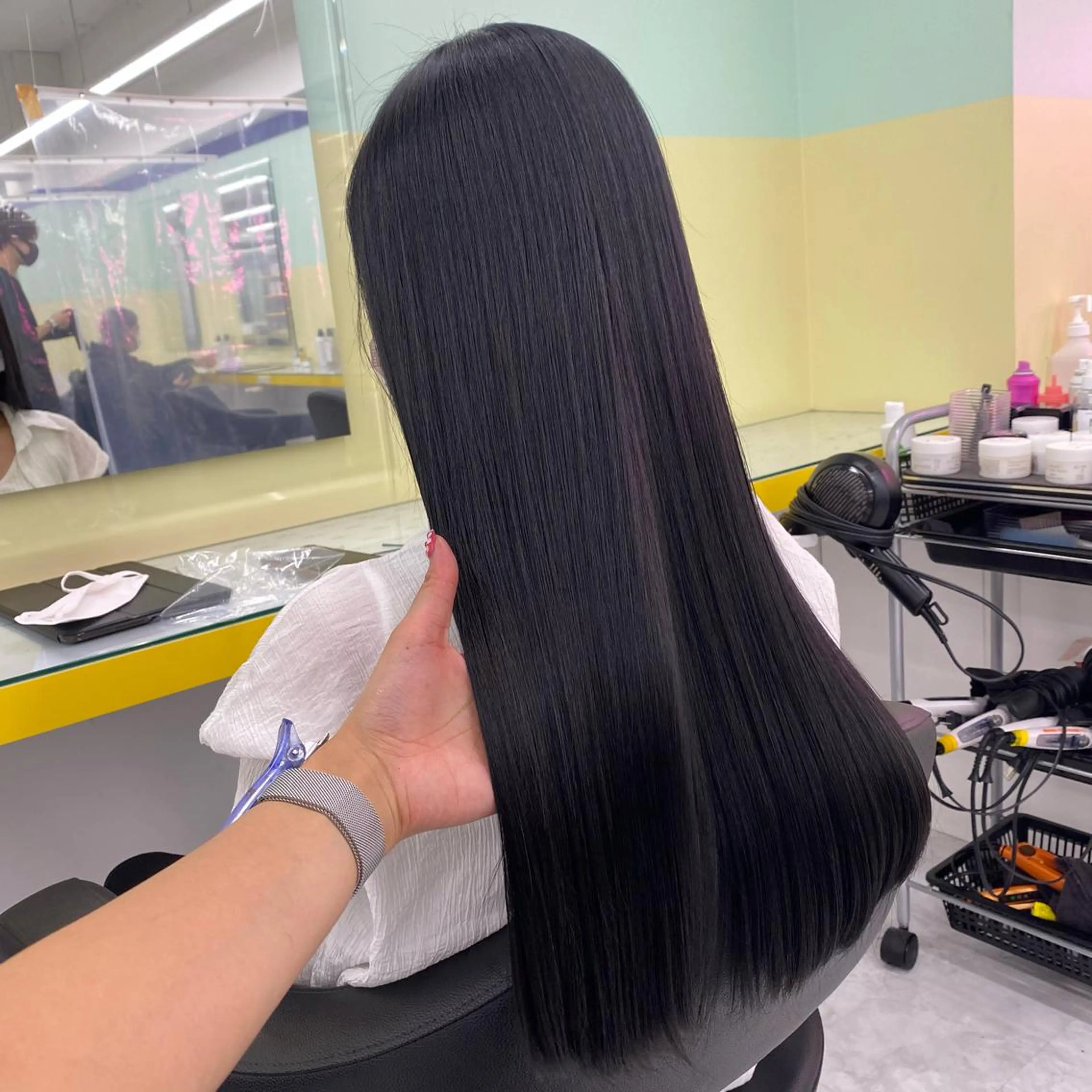 セミロング カラー ヘアアレンジ カット ヘアカラー GOTODAY shair salon 横浜mare店所属・透明感抜群カラー mai🍑♡のヘアスタイル