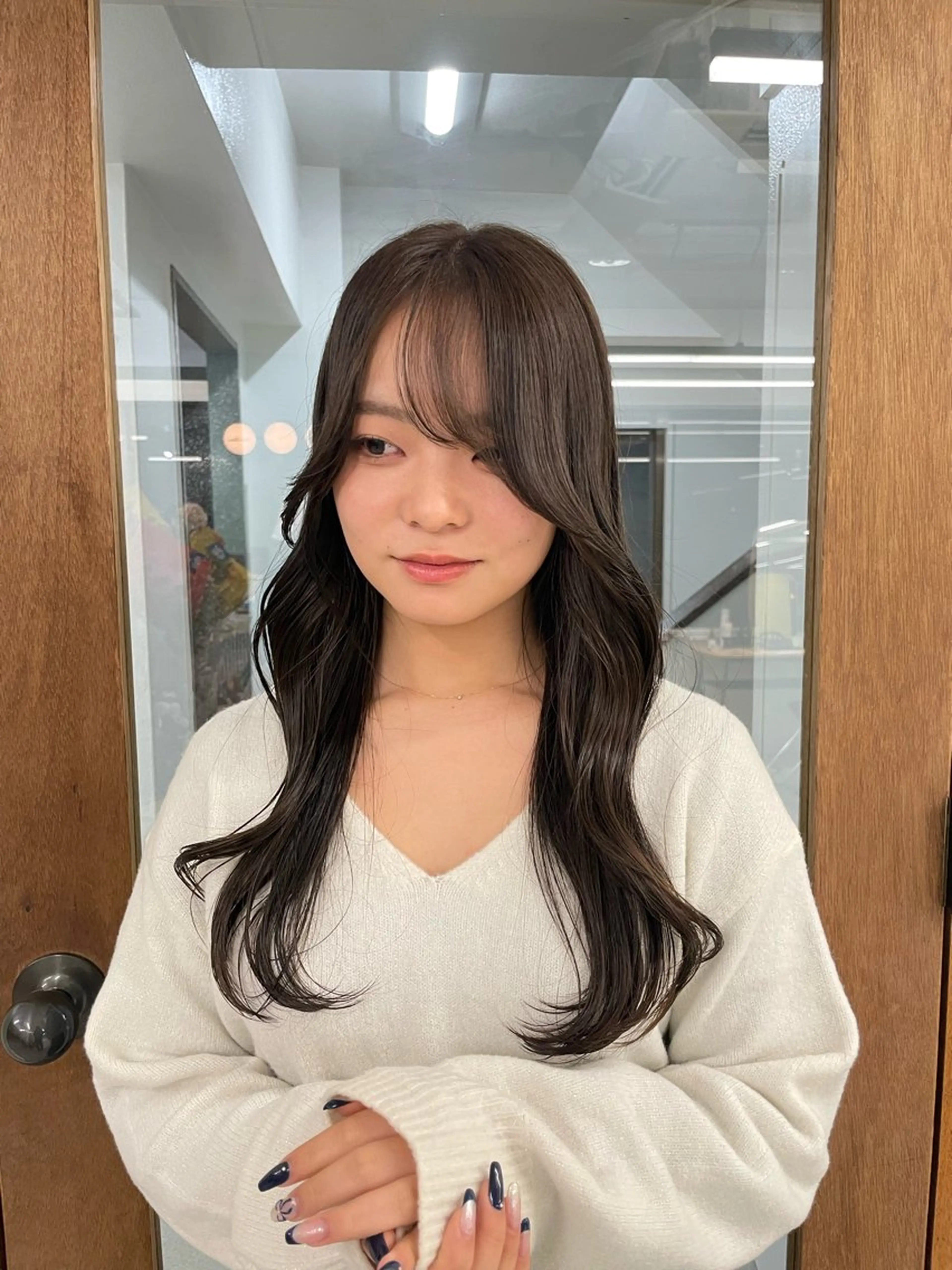 ロング カラー ベージュカラー 透明感カラー オリーブベージュ ヘアアレンジ募集中/ みひろのヘアスタイル