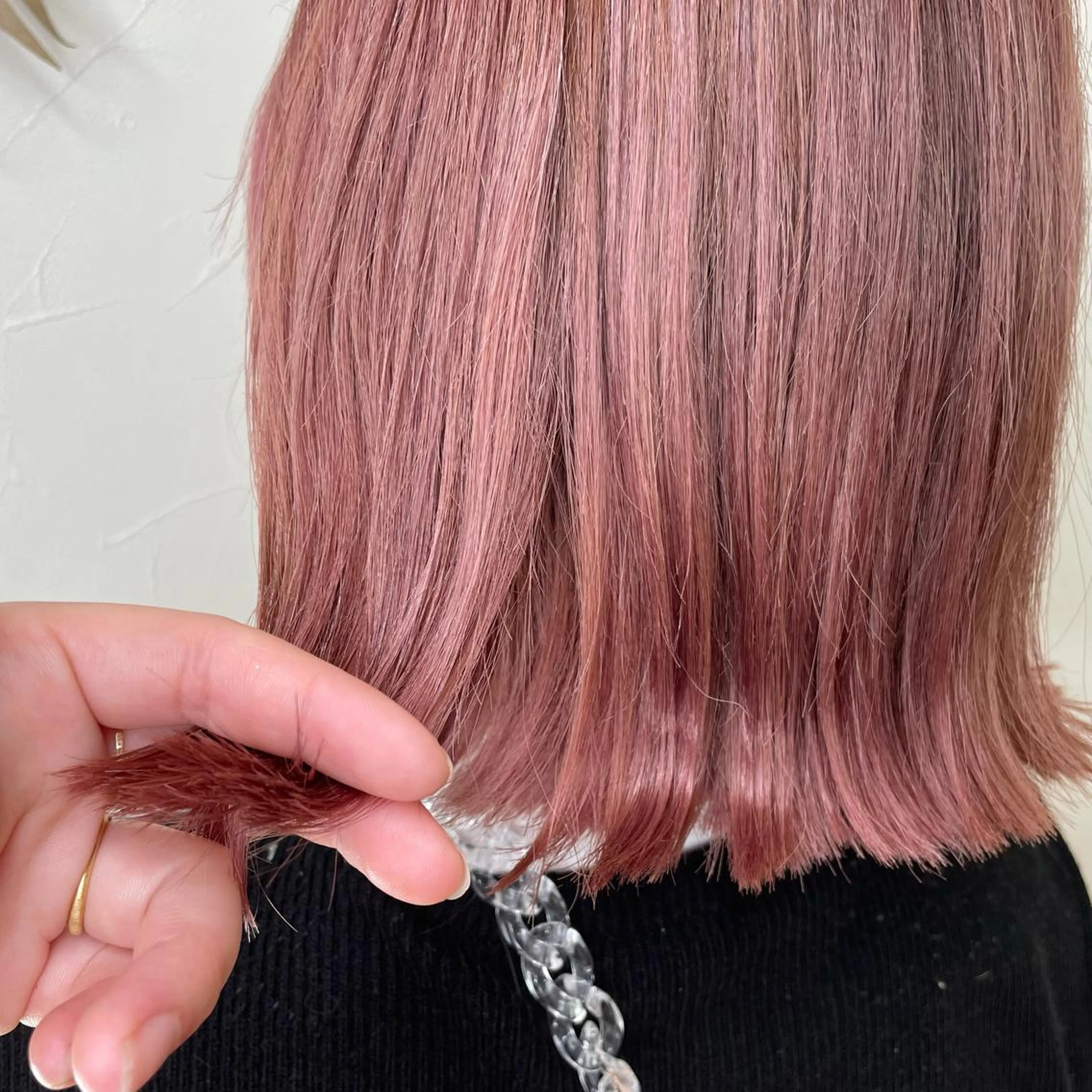 ミディアム カラー ピンクカラー ANNA 🧸のヘアスタイル