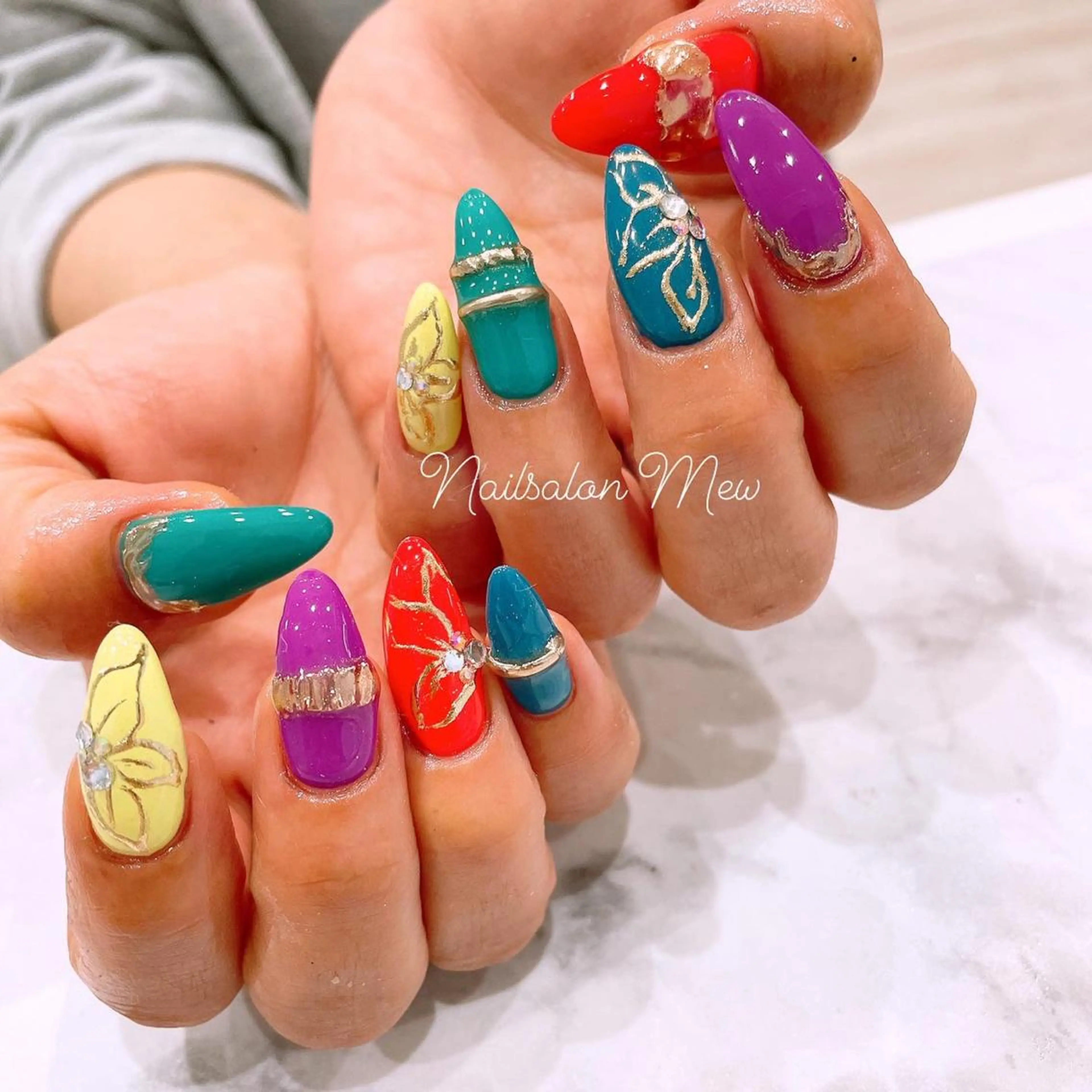 ネイル ハンドネイル Nailsalon Mew所属・Nailsalon Mew❤︎のネイルデザイン