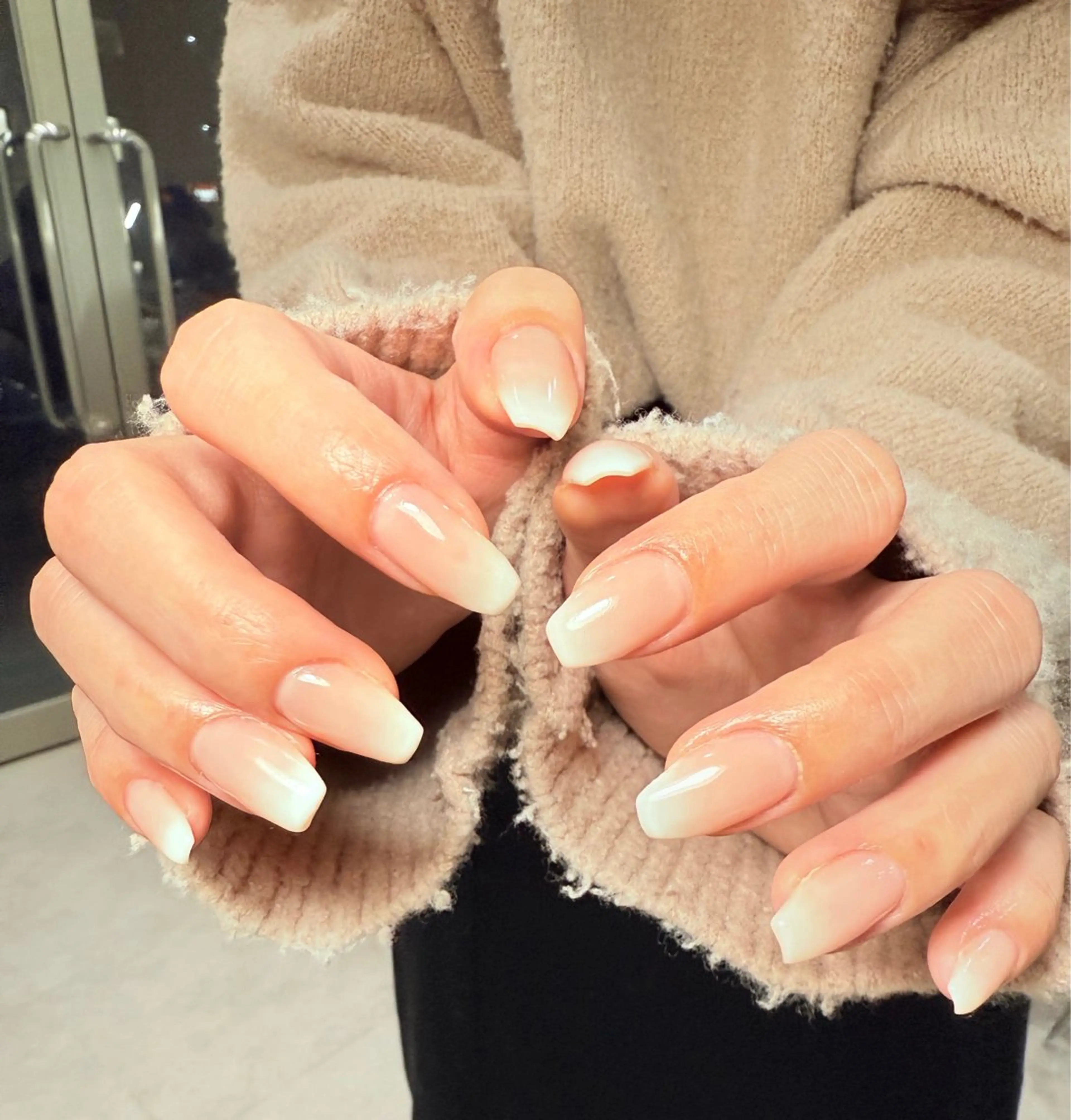 ネイル neouv所属・NEOUV_ mikuのネイルデザイン