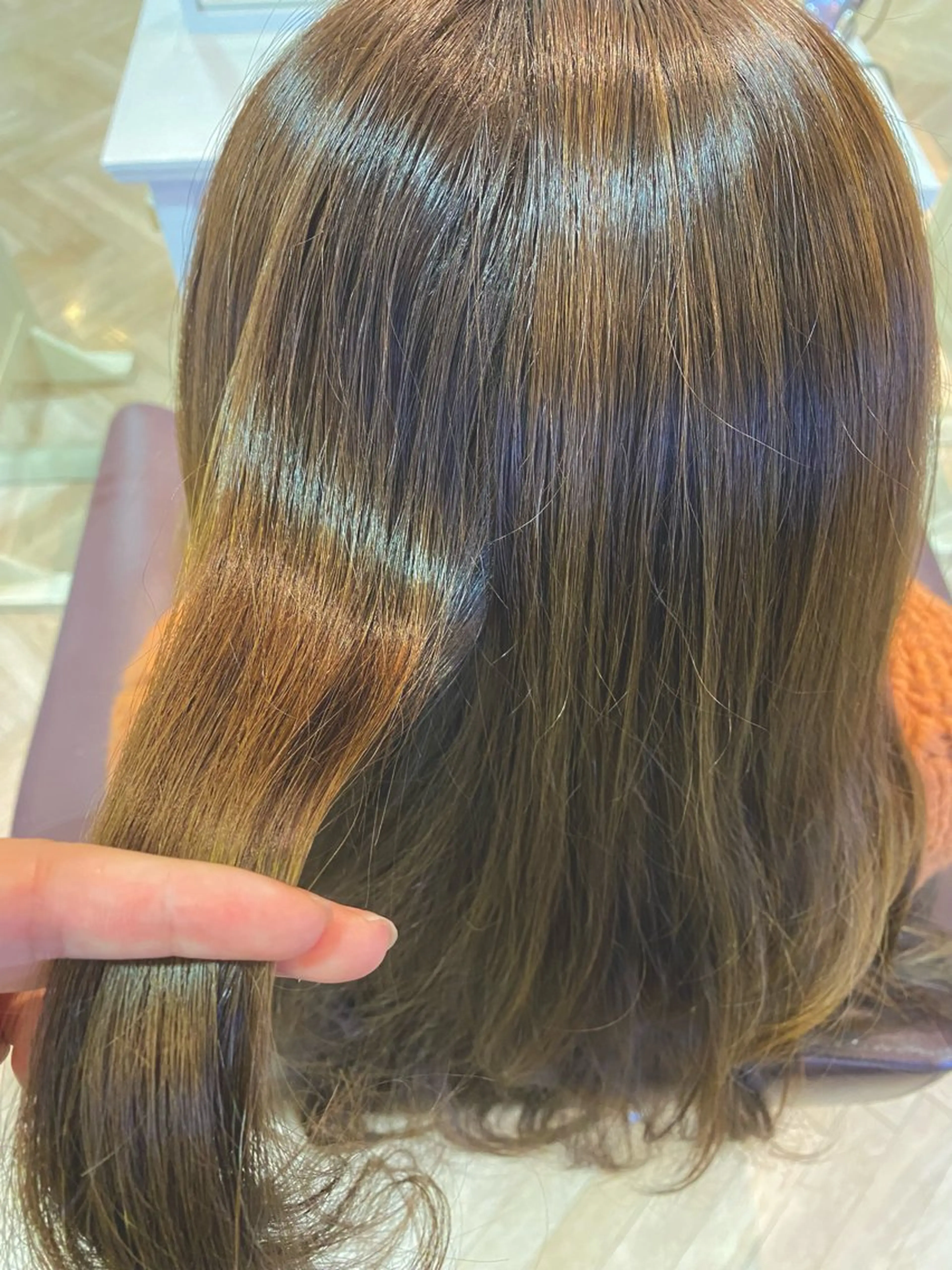 ロング カラー オリーブカラー カット ヘアカラー Reginavita栄店 【レジナヴィータ】所属・鈴木 二依奈のヘアスタイル