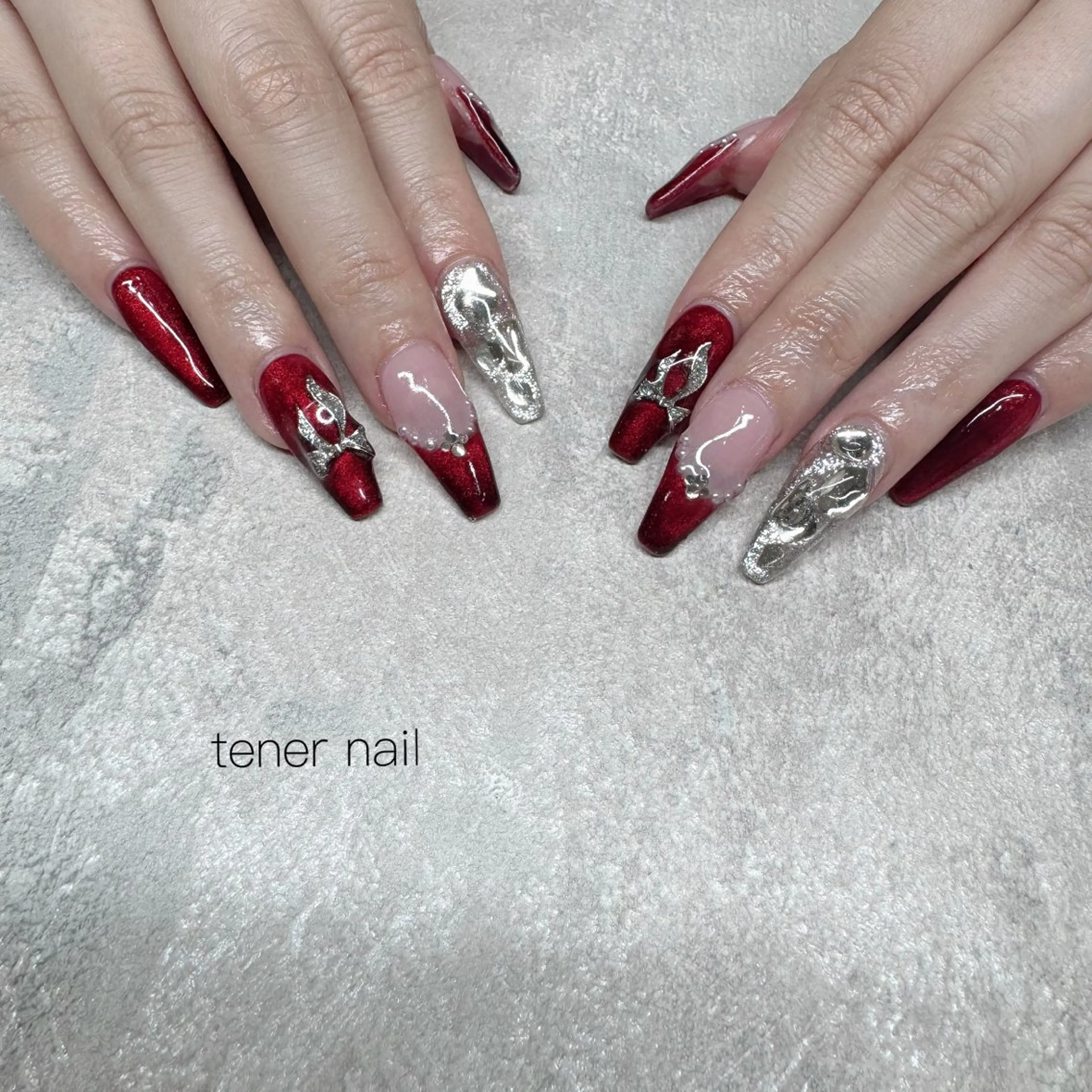 ネイル キラキラネイル マグネットネイル ハンドネイル tener  nail  テネルネイル所属・テネルネイル tener nailのネイルデザイン