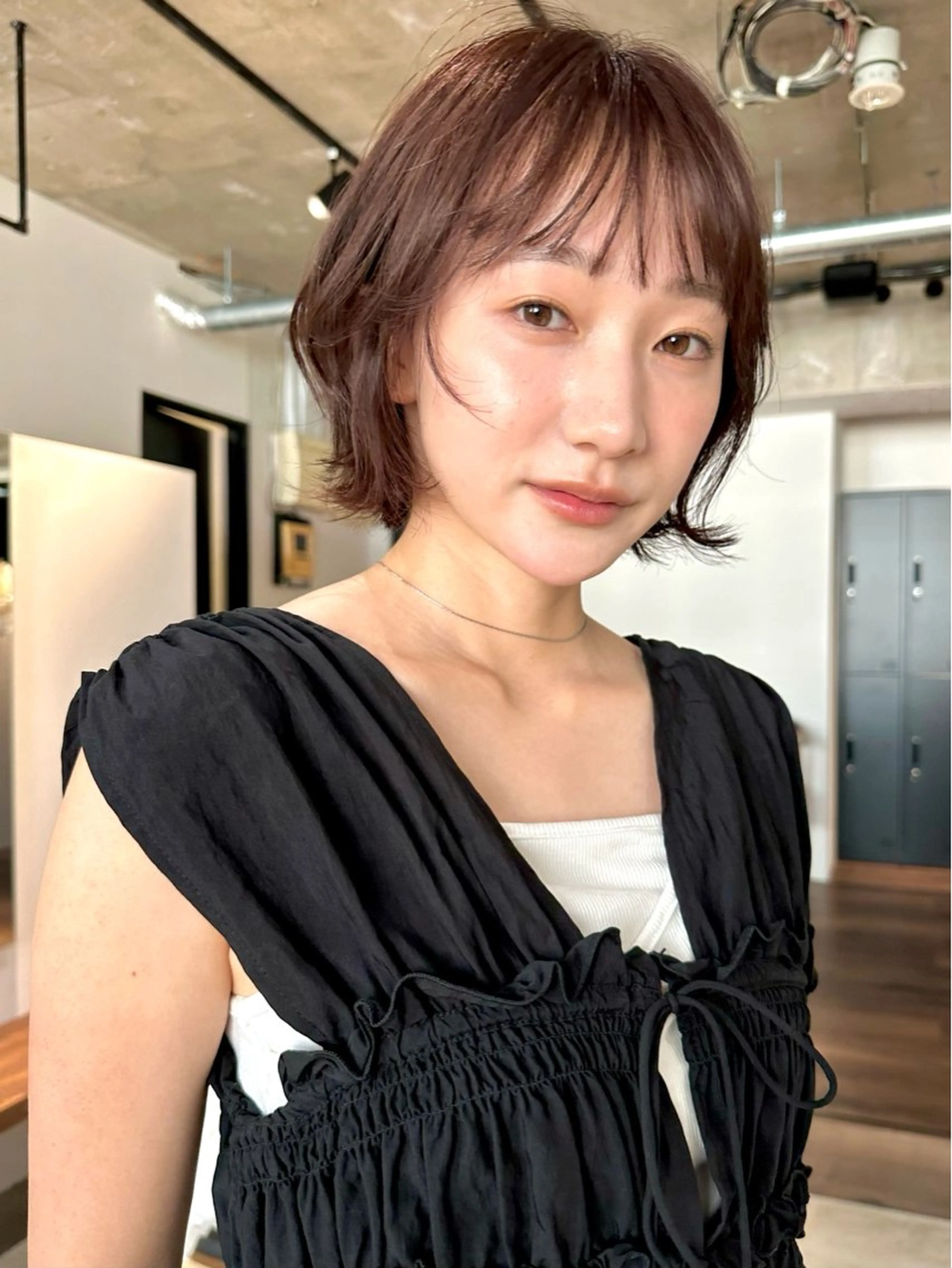 ショート カラー パーマ 🫧小顔×似合わせ× 透明感カラー🫧のヘアスタイル