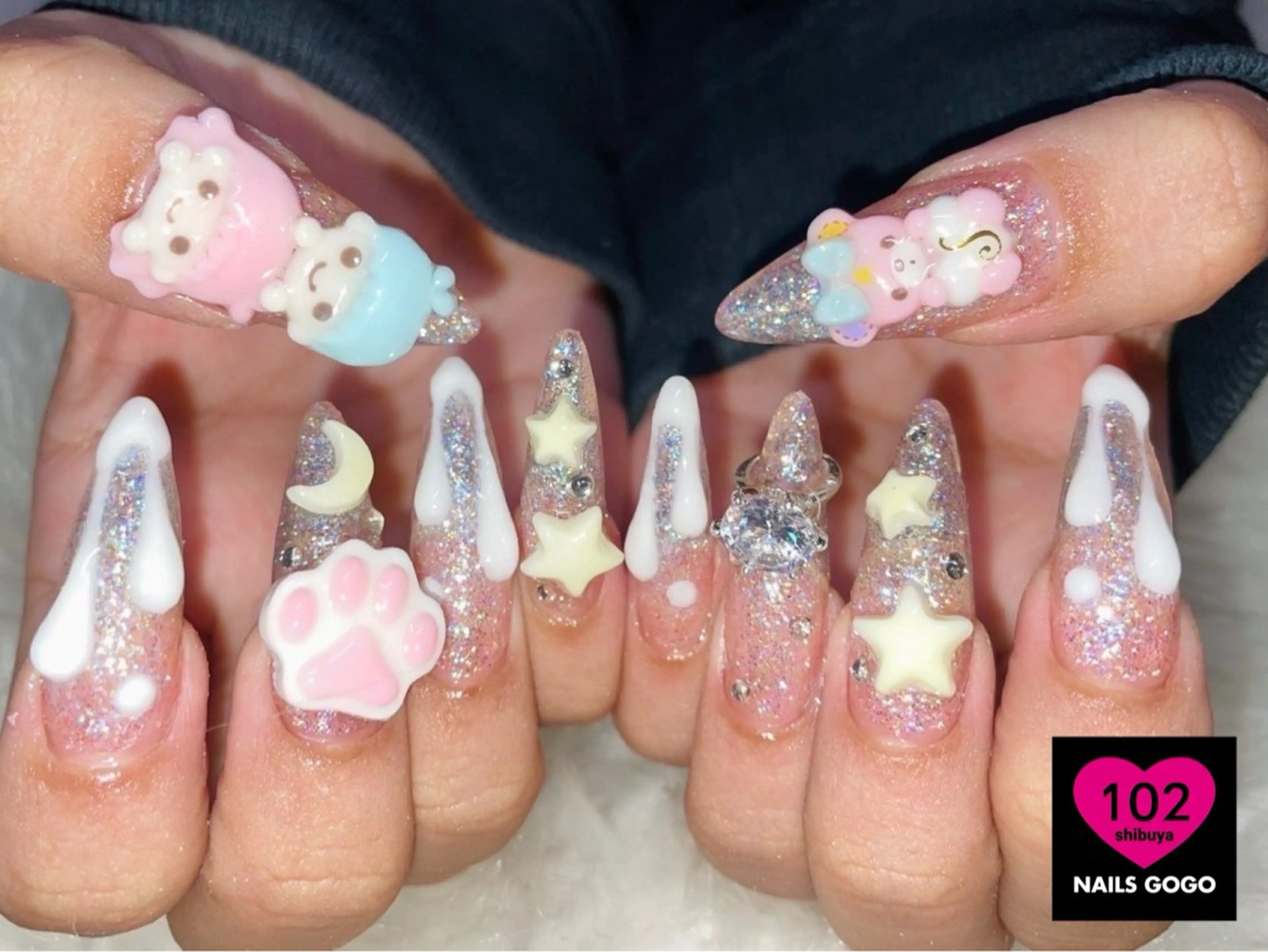 ネイル アートネイル 長さ出し NAILSGOGO shibuyaのネイルデザイン