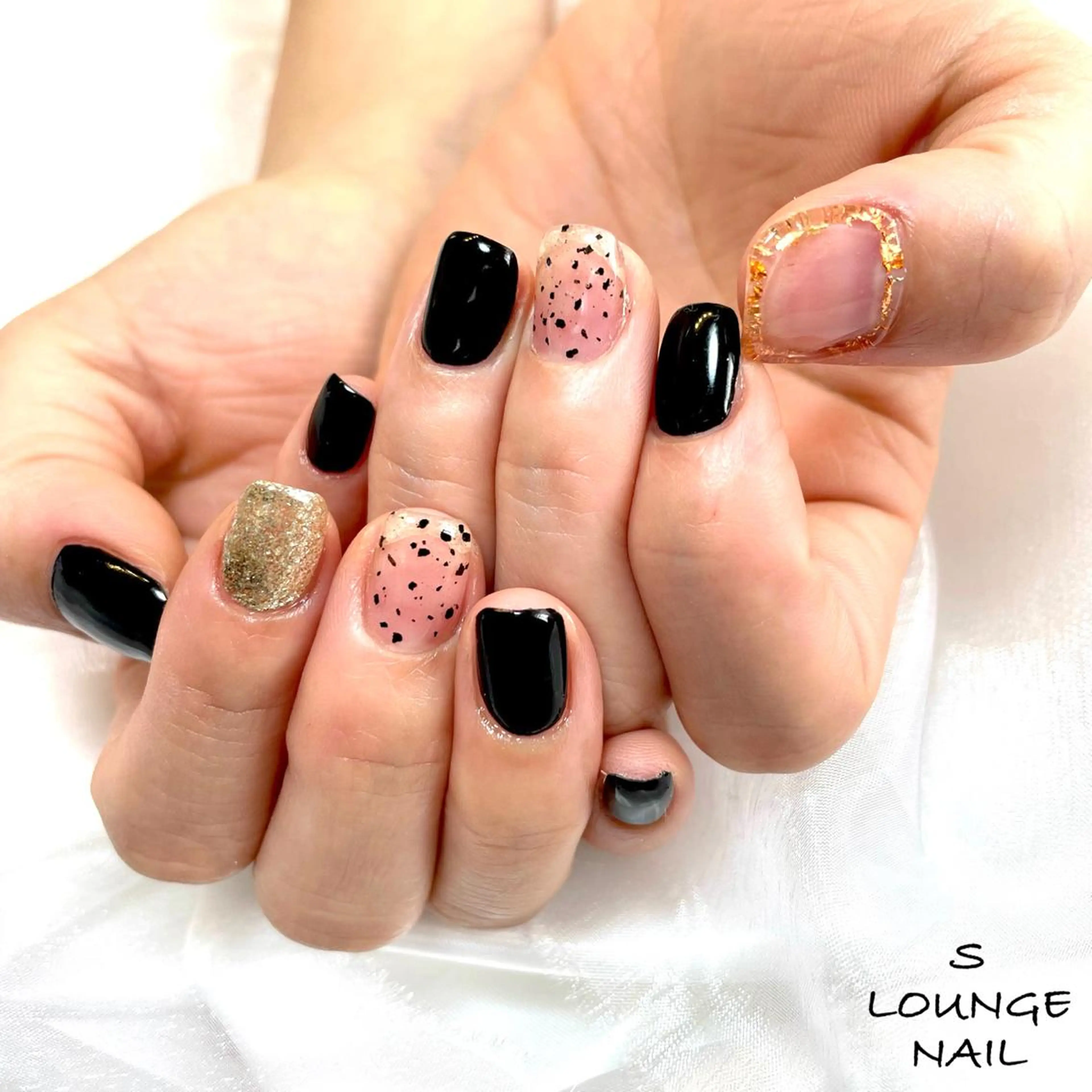 ネイル アートネイル ハンドネイル フットネイル S LOUNGE NAIL所属・パーツたくさん🍓 SUMIのネイルデザイン