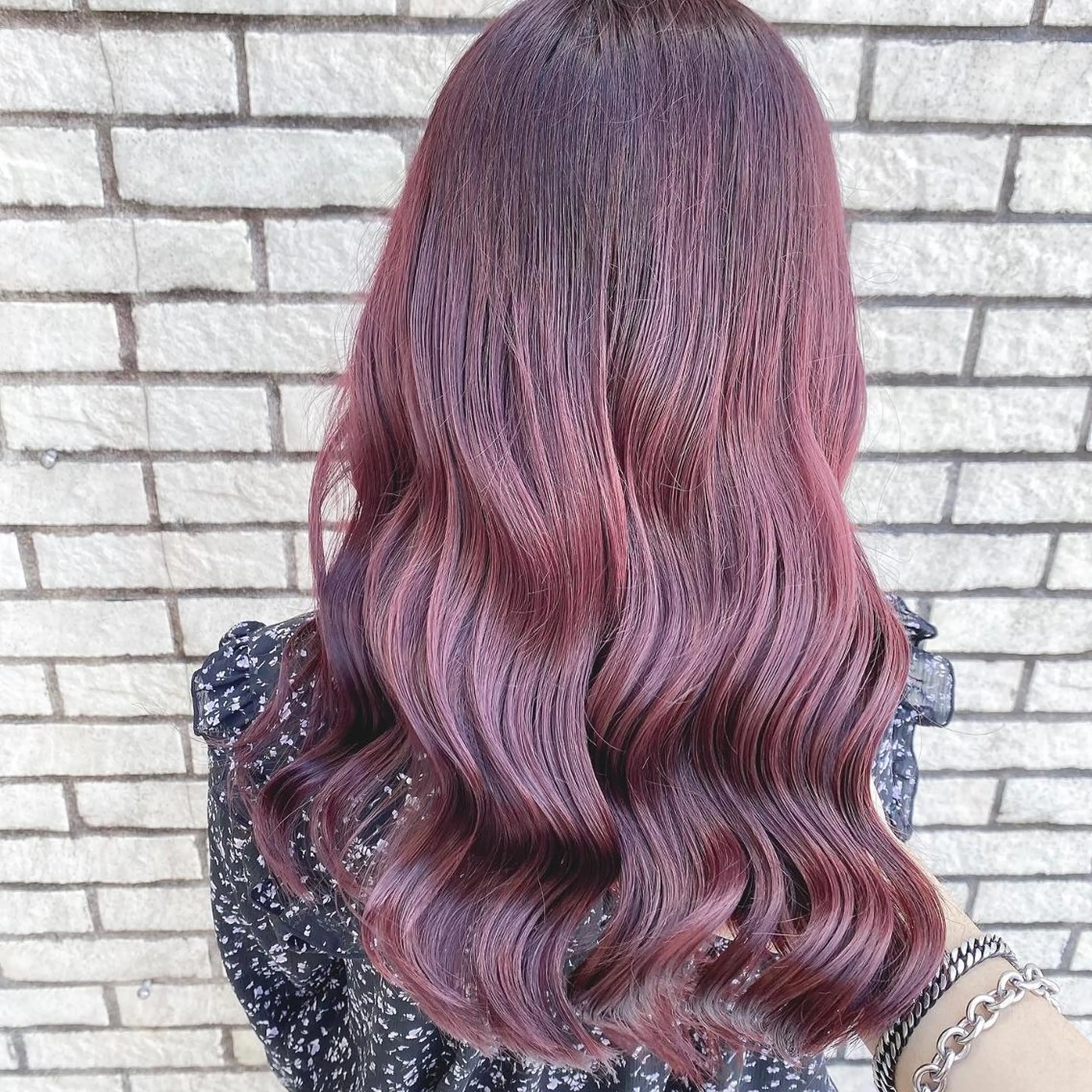 カラー ベージュカラー ブリーチ ボルドーカラー ブラウンカラー グレージュ 艶髪レイヤー屋さん 大澤竜馬のヘアスタイル