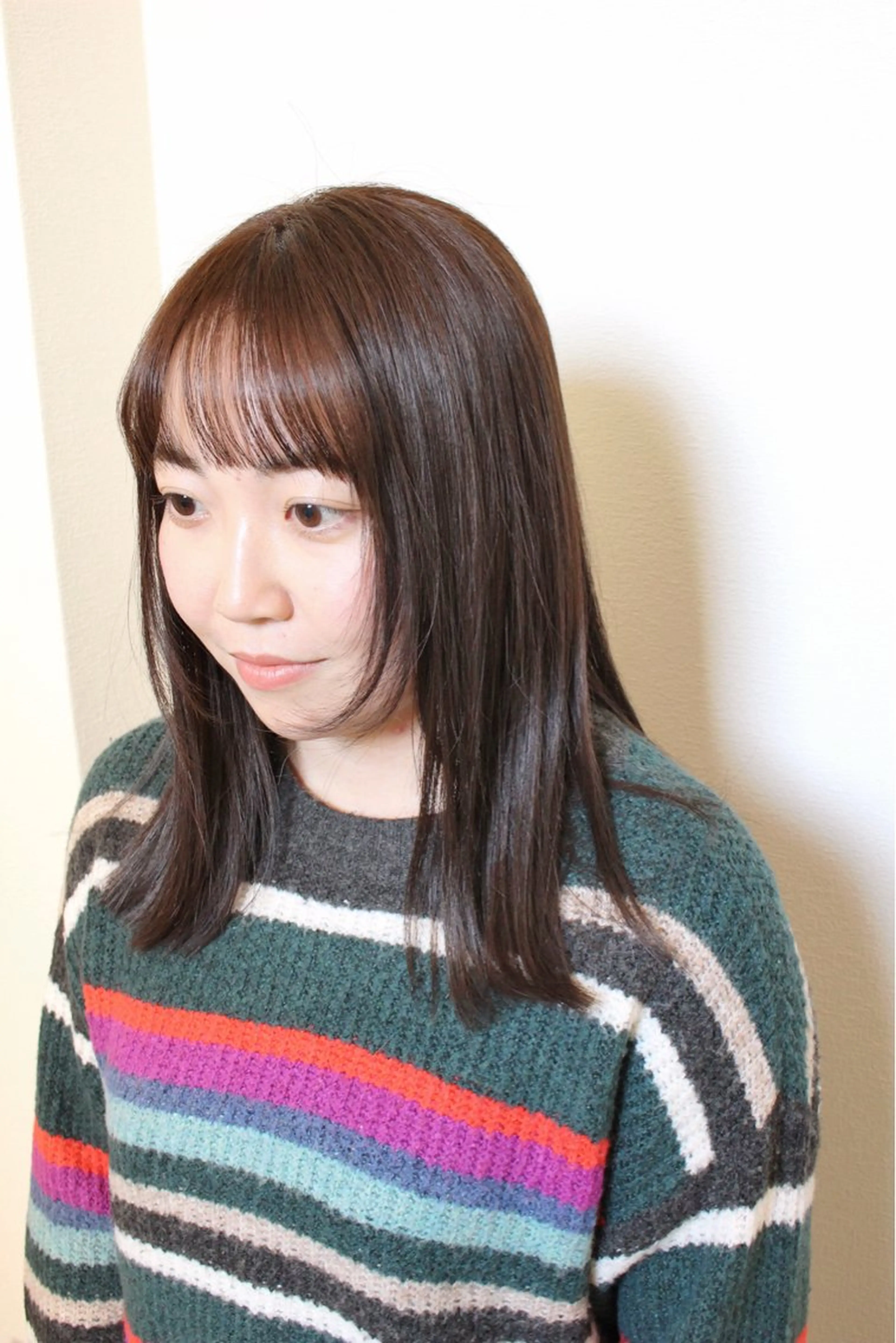 ミディアム カラー ベージュカラー ブラウンカラー カット ヘアカラー 土居 正季のヘアスタイル