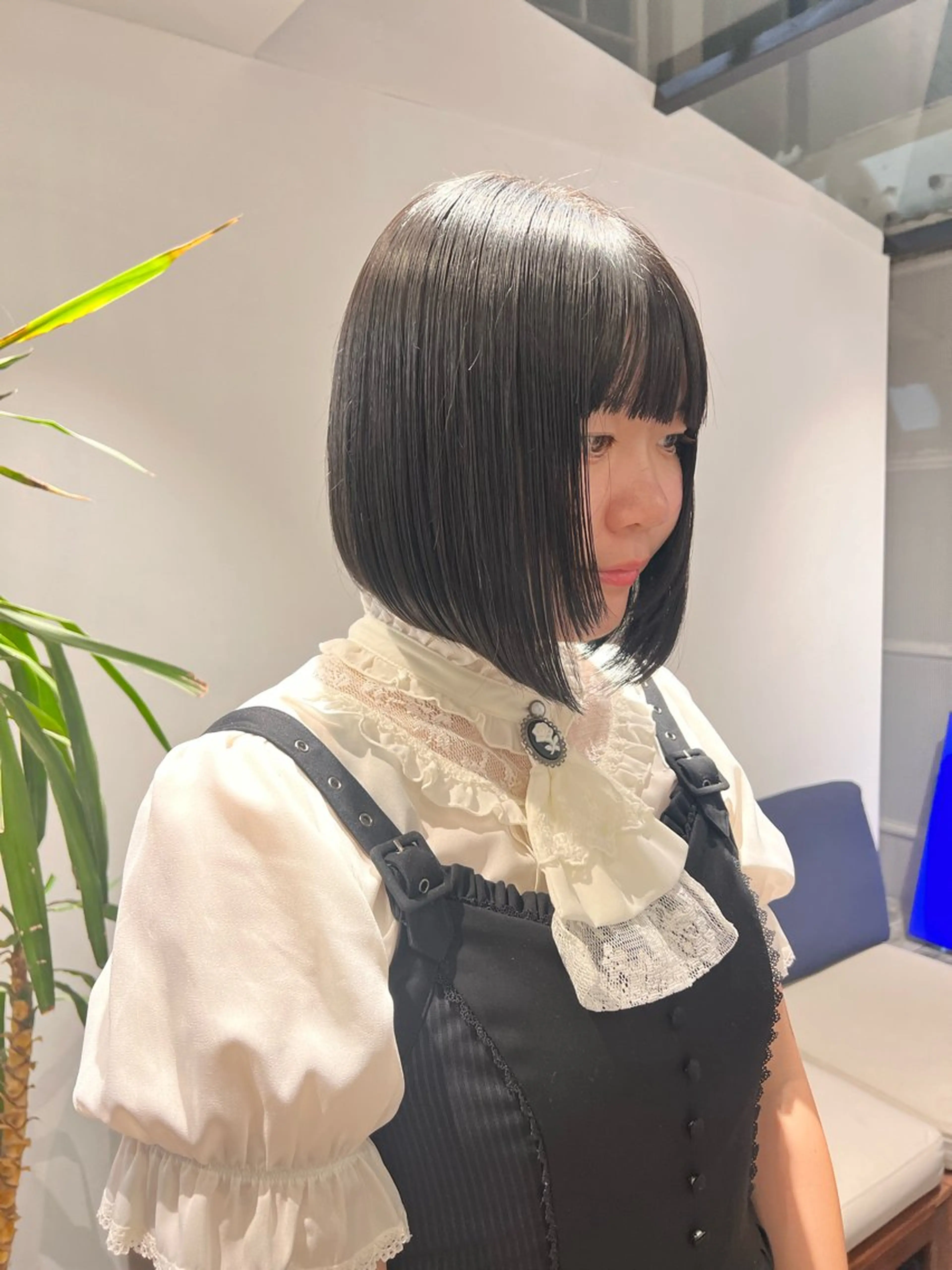 ミディアム カット 渋谷🌈透明感カラー レイヤー/mikuのヘアスタイル