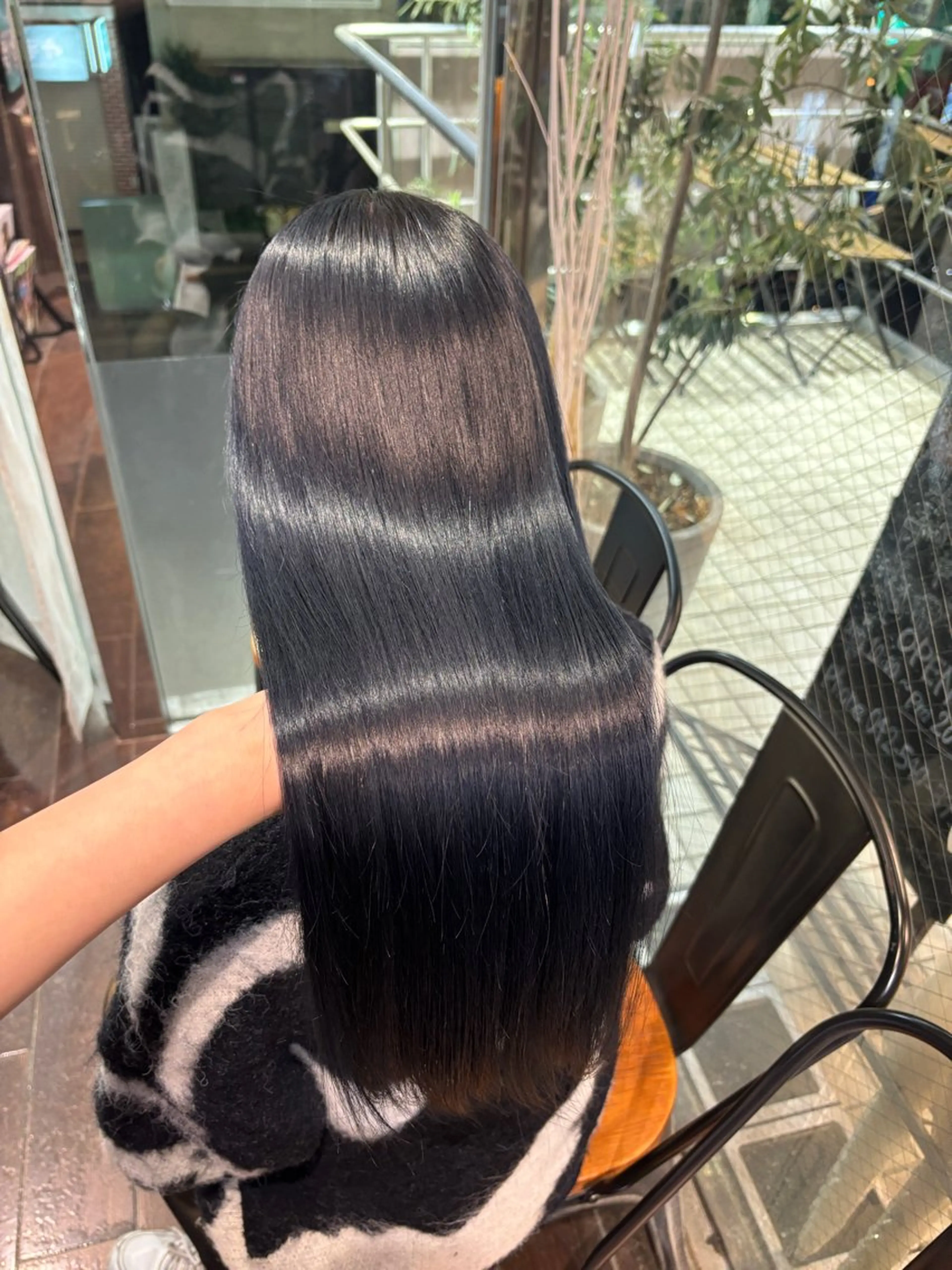 カラー ベージュカラー 黒髪 ブリーチ ブルーカラー ブルーブラック 艶カラー♡/eye / mai🪐🪄のヘアスタイル