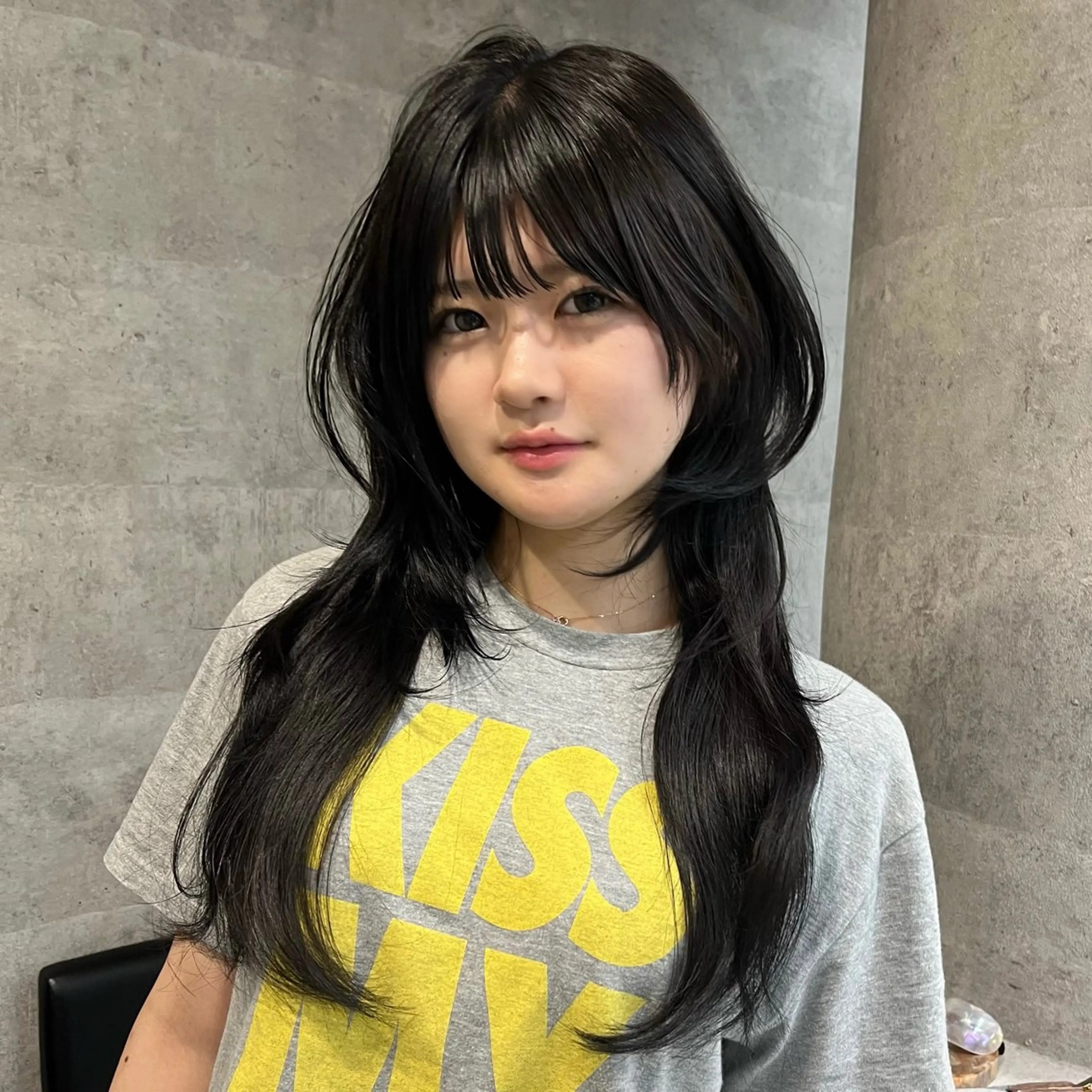 ロング くびれヘア 顔周りカット 髪質改善 韓国風ヘア レイヤーカット トレンドヘア💖 海外ヘアkotomiのヘアスタイル