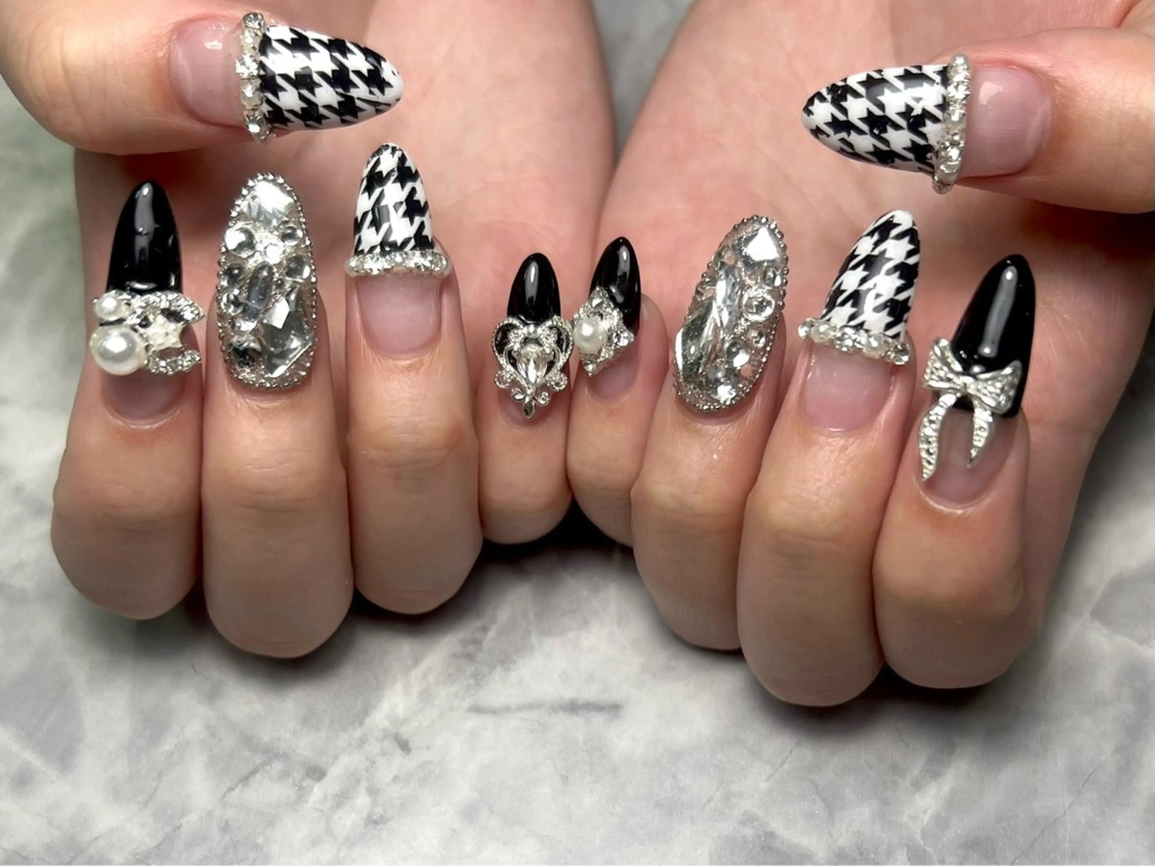 ネイル ハンドネイル Mnailsalon フィルイン対応サロンのネイルデザイン