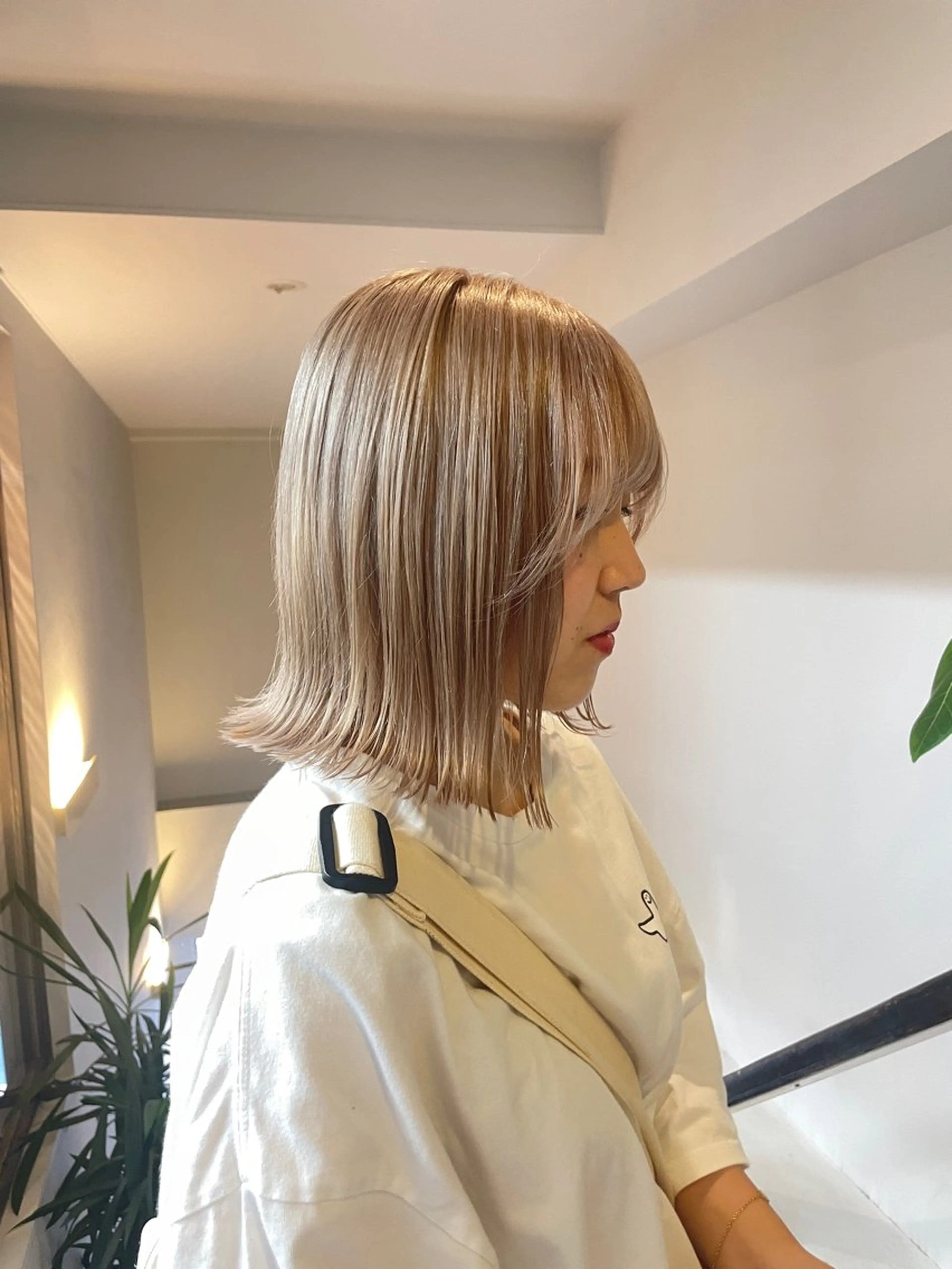 ショート カラー ベージュカラー ホワイトベージュ soigné所属・カットモデル募集 /RIO🩰のヘアスタイル