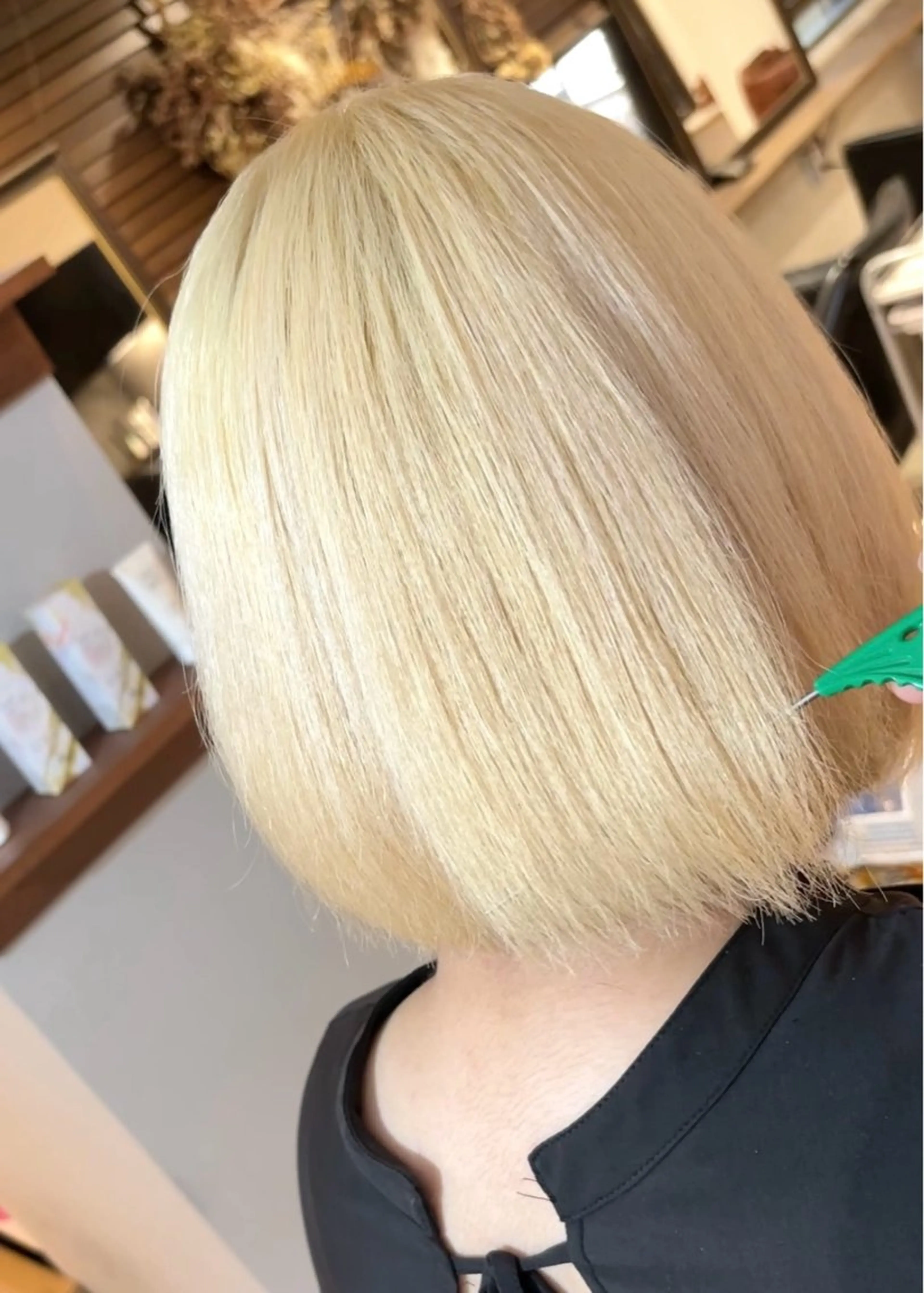 ショート 外国人風カラー カット ヘアカラー ギャルの革命児 秀斗のヘアスタイル