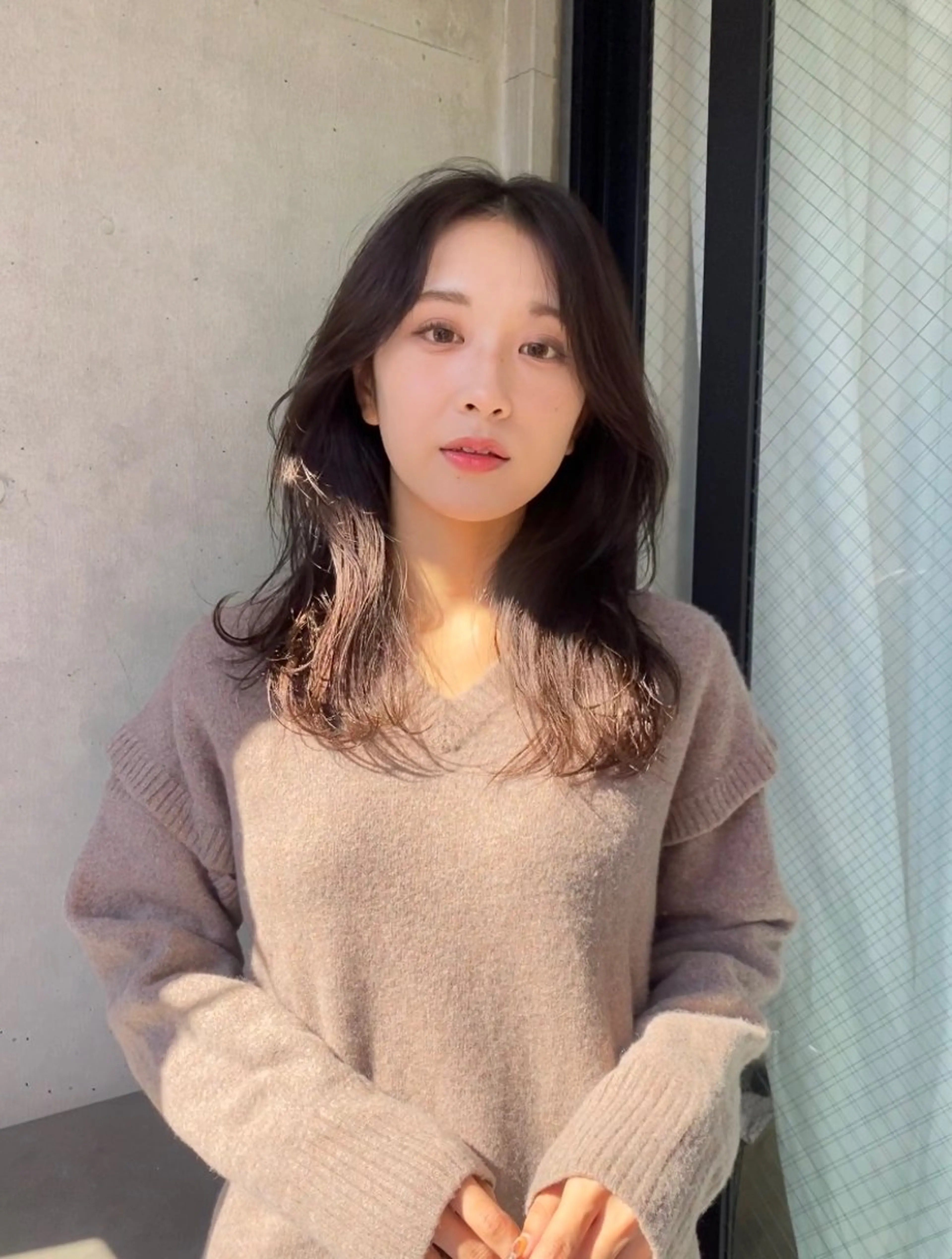 ロング カット ヘアカラー トリートメント ヘアセット 韓国レイヤーカット 🇰🇷mireiのヘアスタイル
