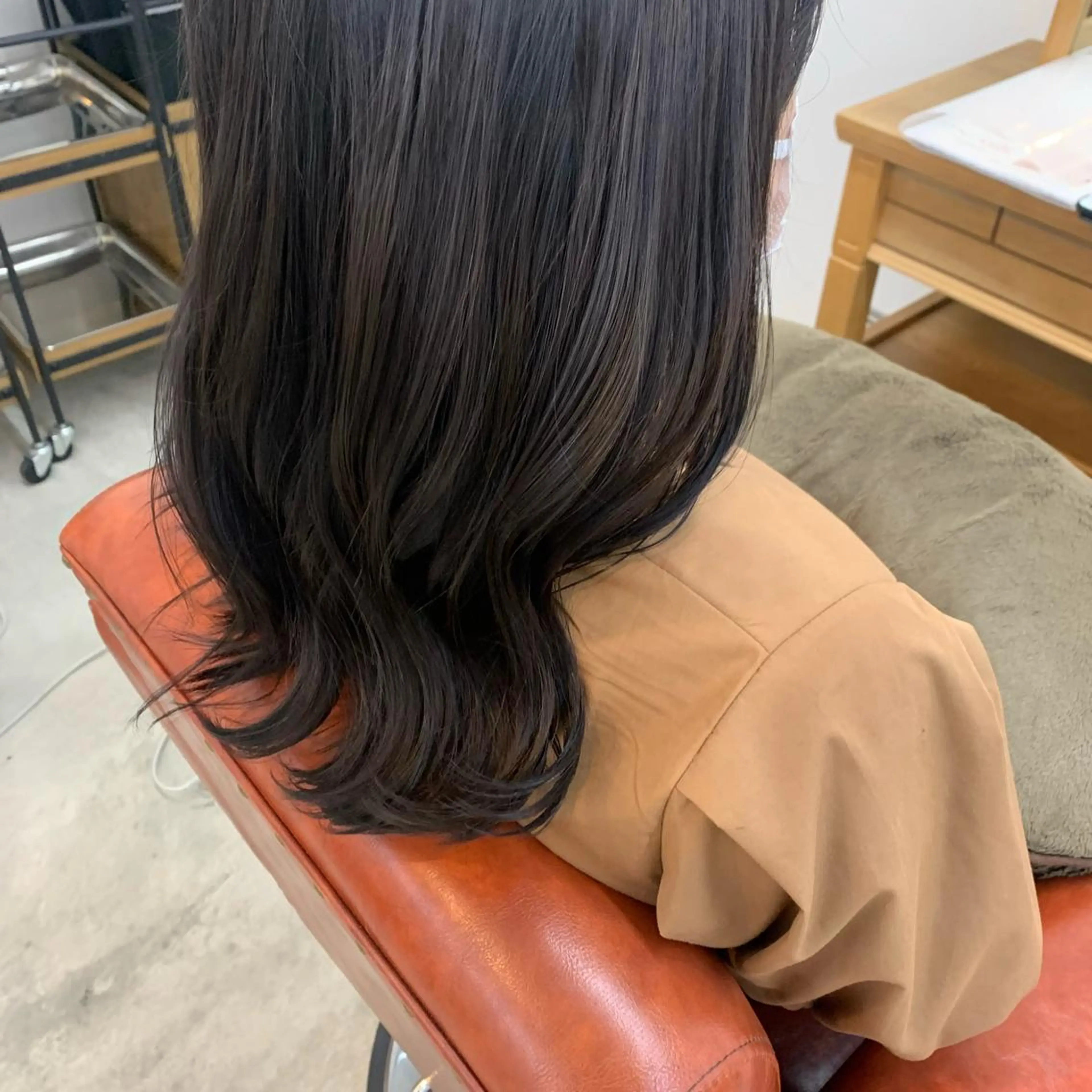 セミロング カラー ブリーチ cirrus🕊 韓国ヘア♡山縣あかりのヘアスタイル